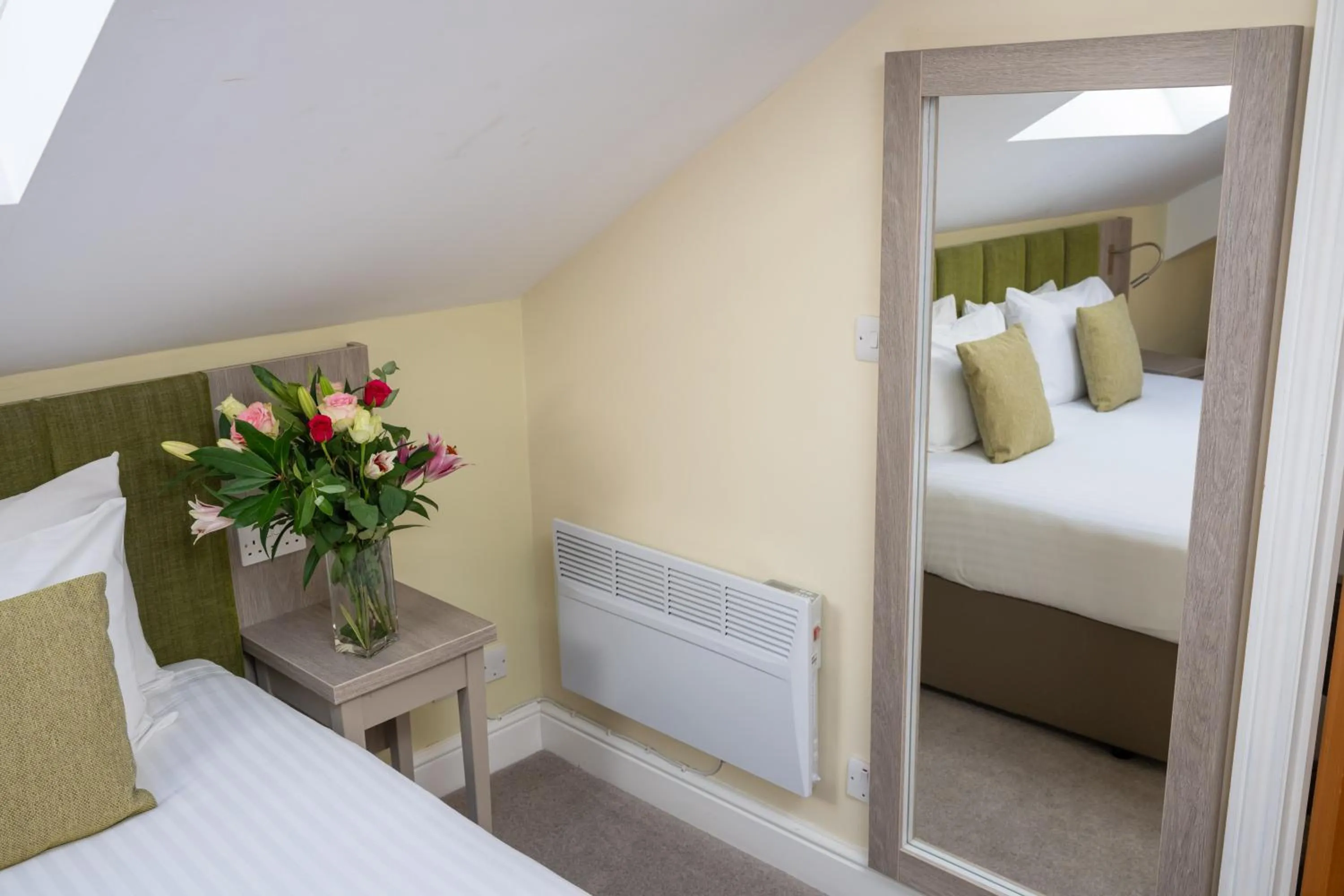 Bed in Hellidon Lakes Hotel