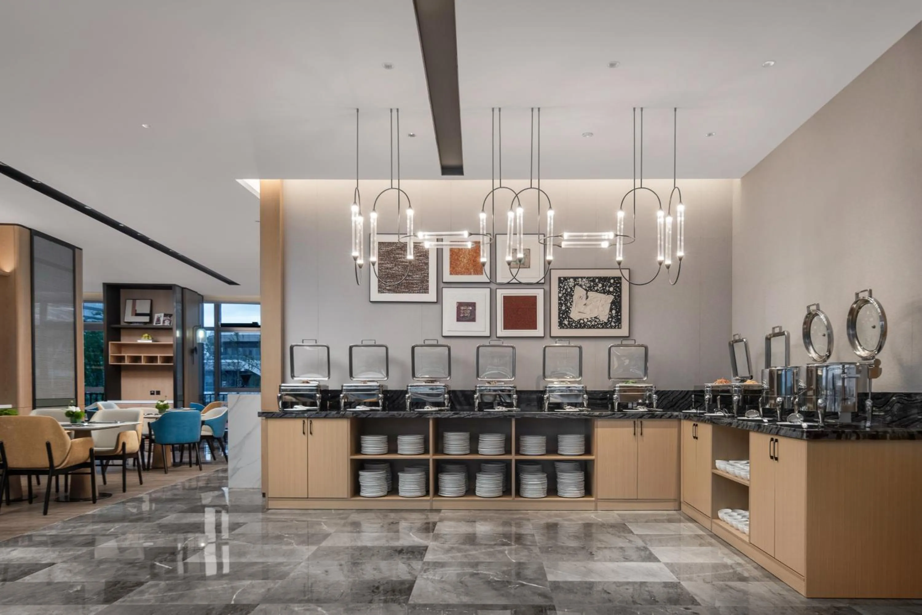 Restaurant/places to eat in Holiday Inn Guiyang Airport by IHG