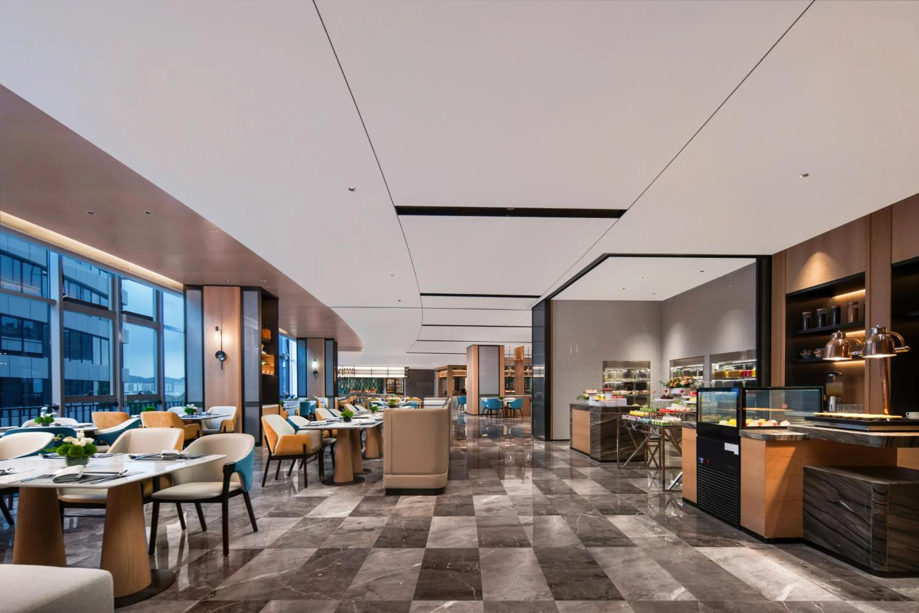 Restaurant/places to eat in Holiday Inn Guiyang Airport by IHG