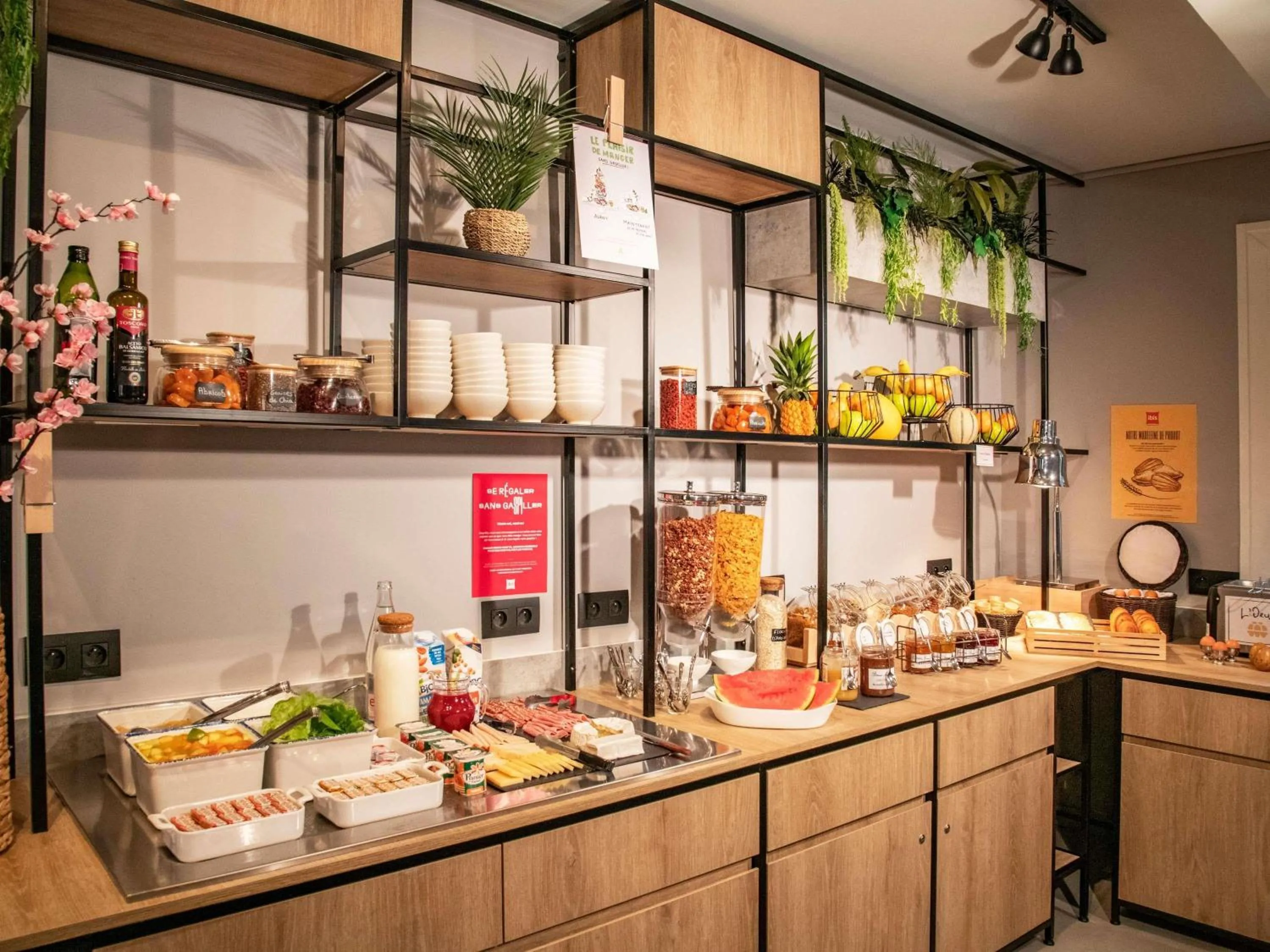 Breakfast in Ibis Roquebrune Cap Martin Menton