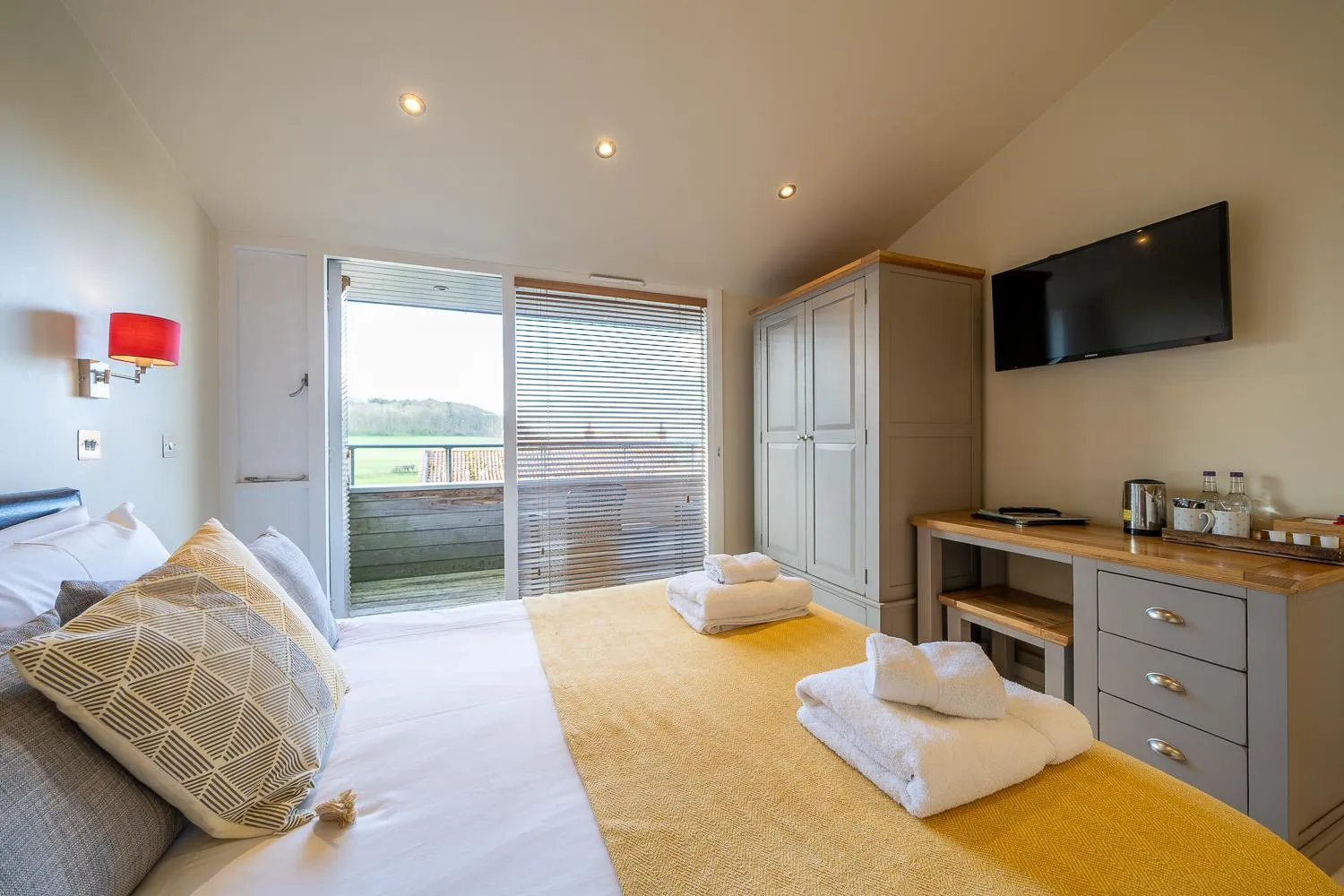 Bed in The Red Lion at Stiffkey