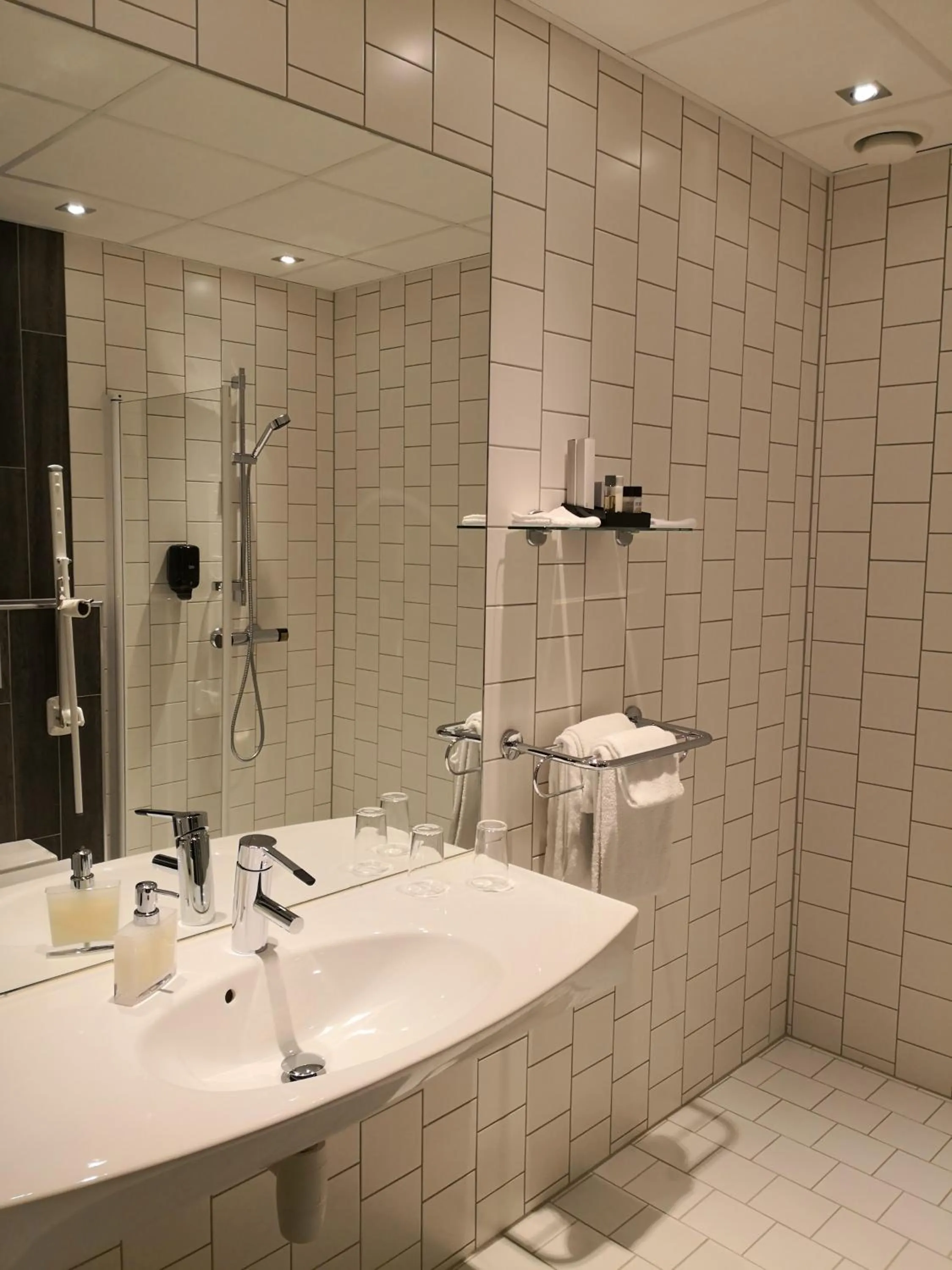 Bathroom in Vollan Gjestestue