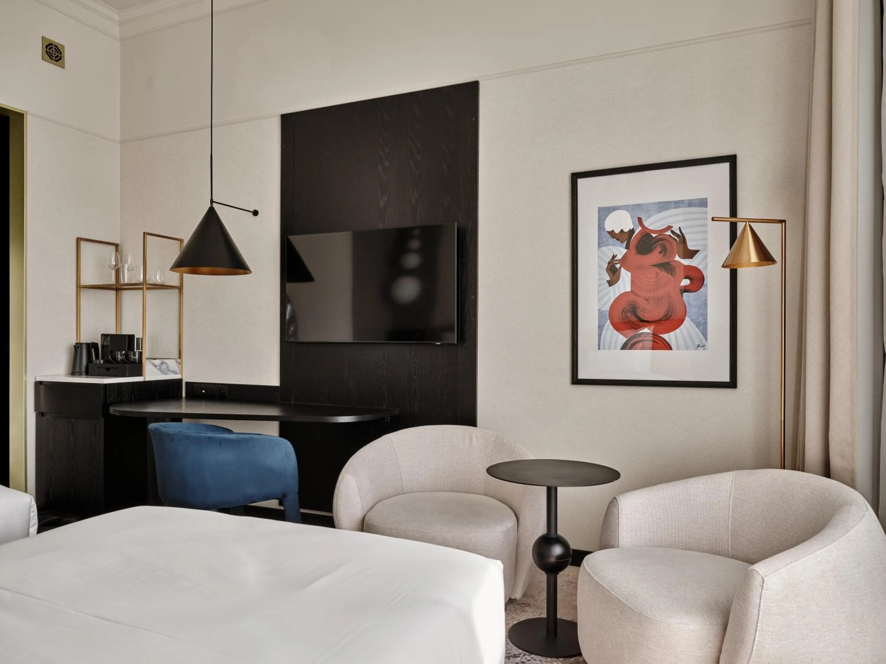 Bed in Mövenpick Grand Hotel Wroclaw