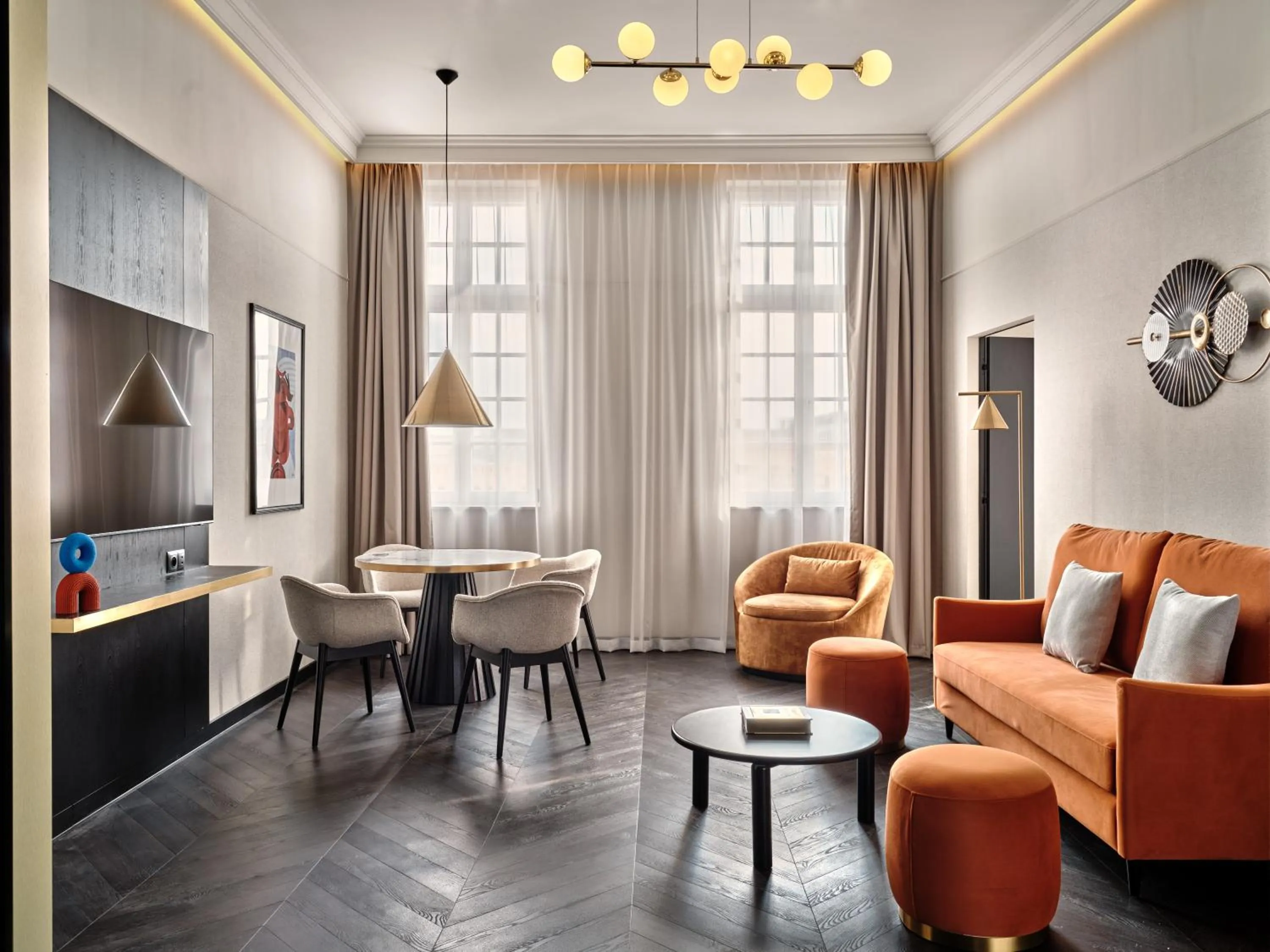 Living room in Mövenpick Grand Hotel Wroclaw