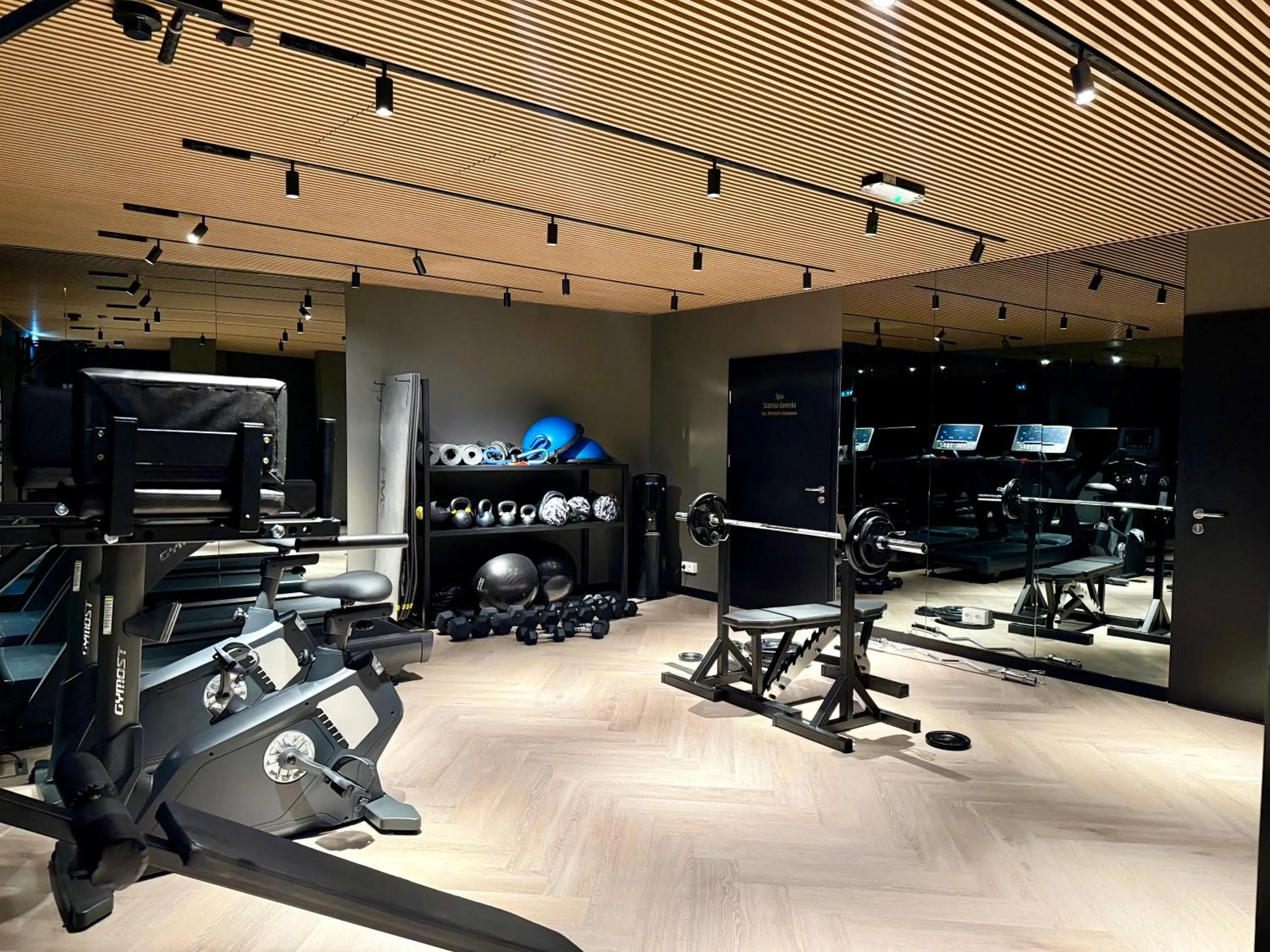 Fitness centre/facilities in Mövenpick Grand Hotel Wroclaw