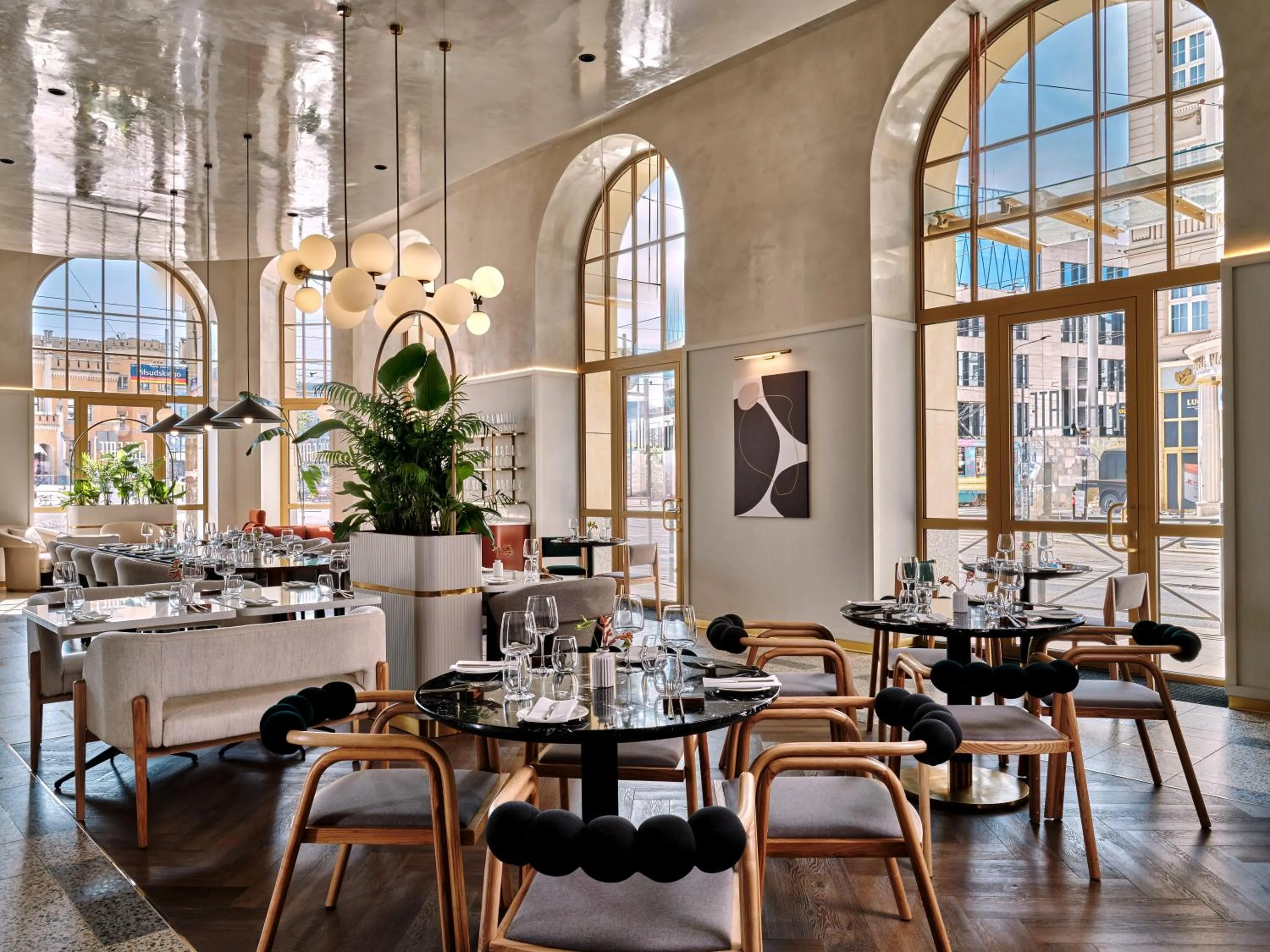 Restaurant/places to eat in Mövenpick Grand Hotel Wroclaw