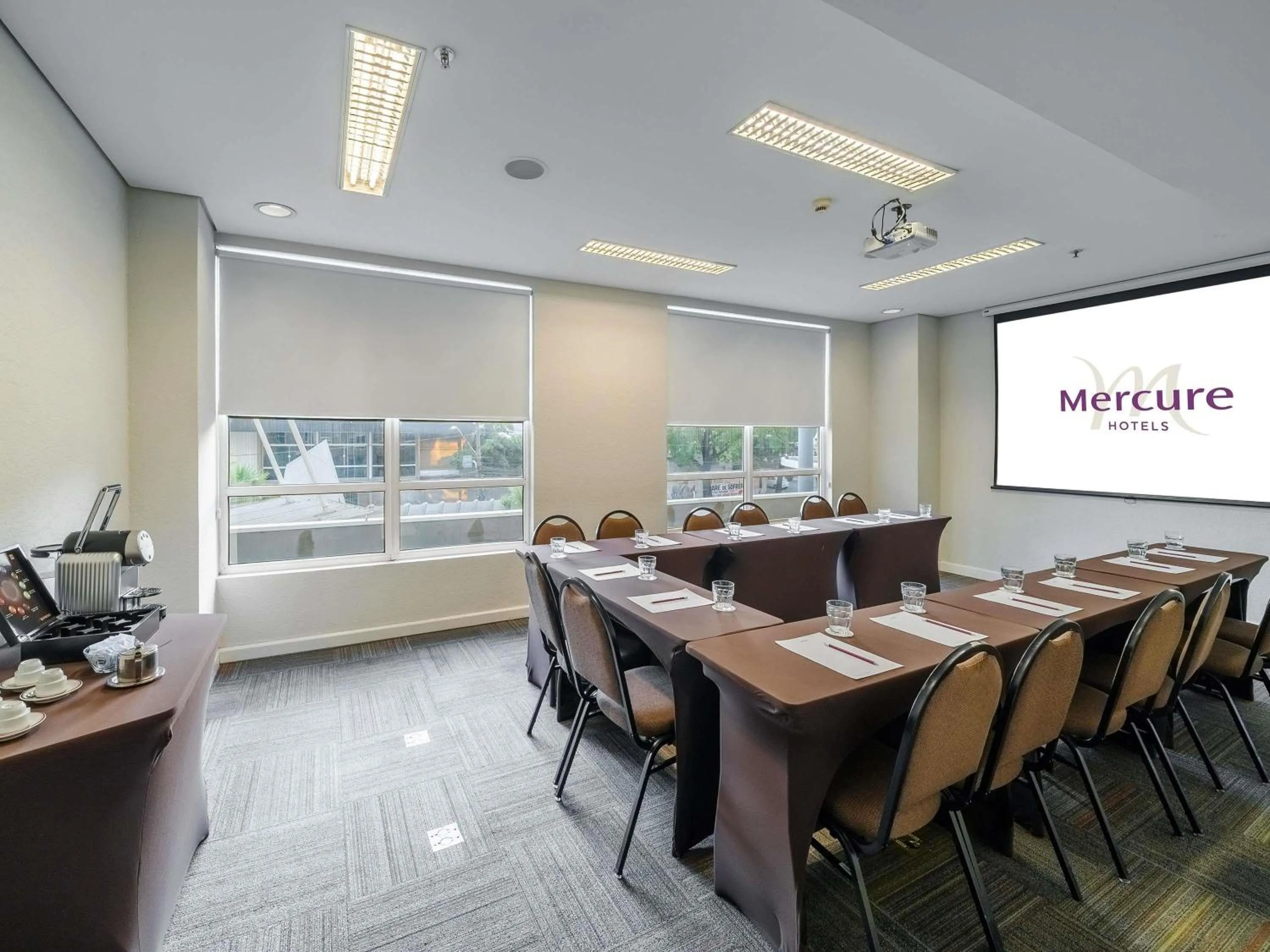 Meeting/conference room in Mercure Guarulhos Aeroporto