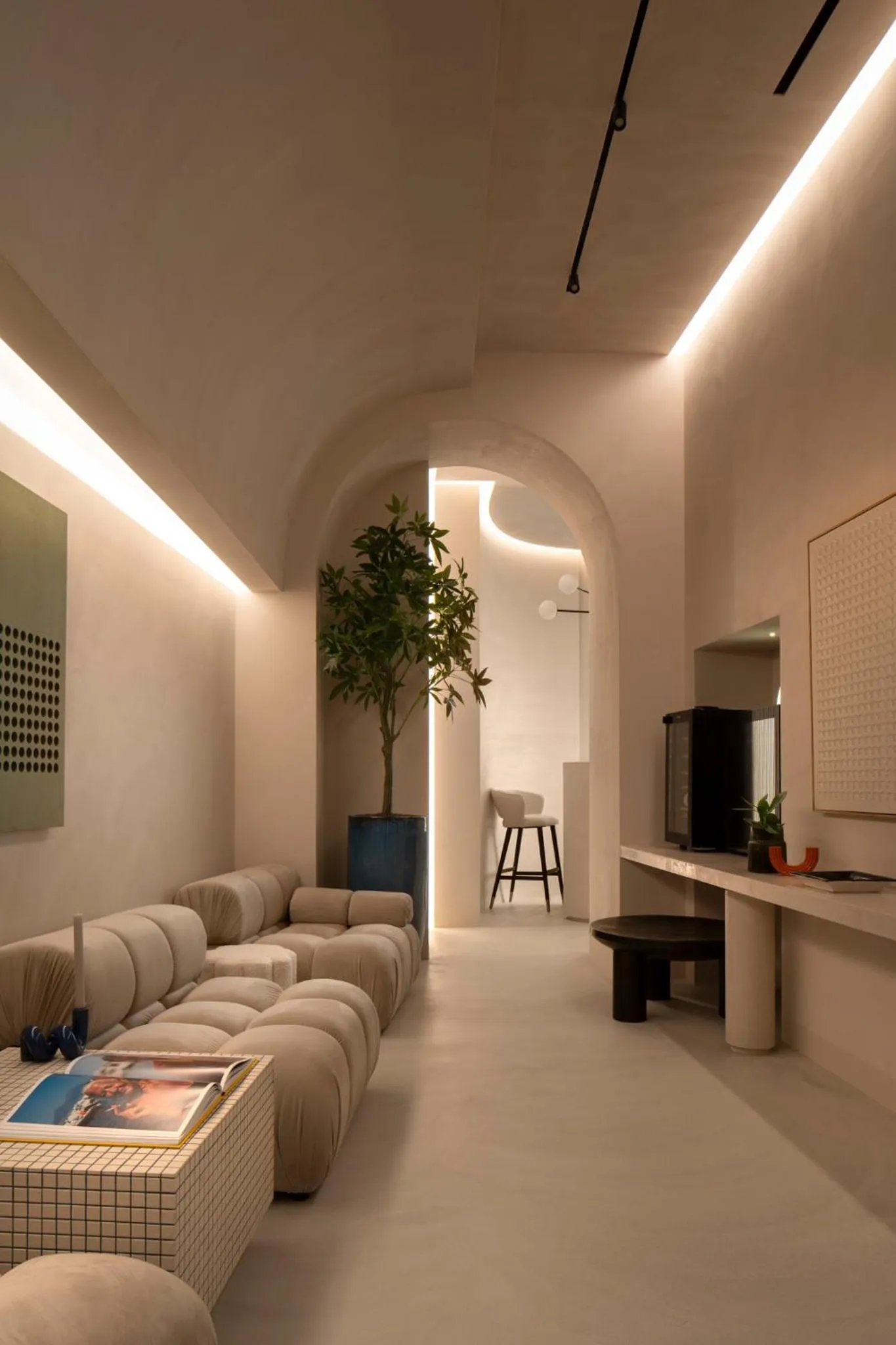 Communal lounge/ TV room in Demetra Luxury Suites