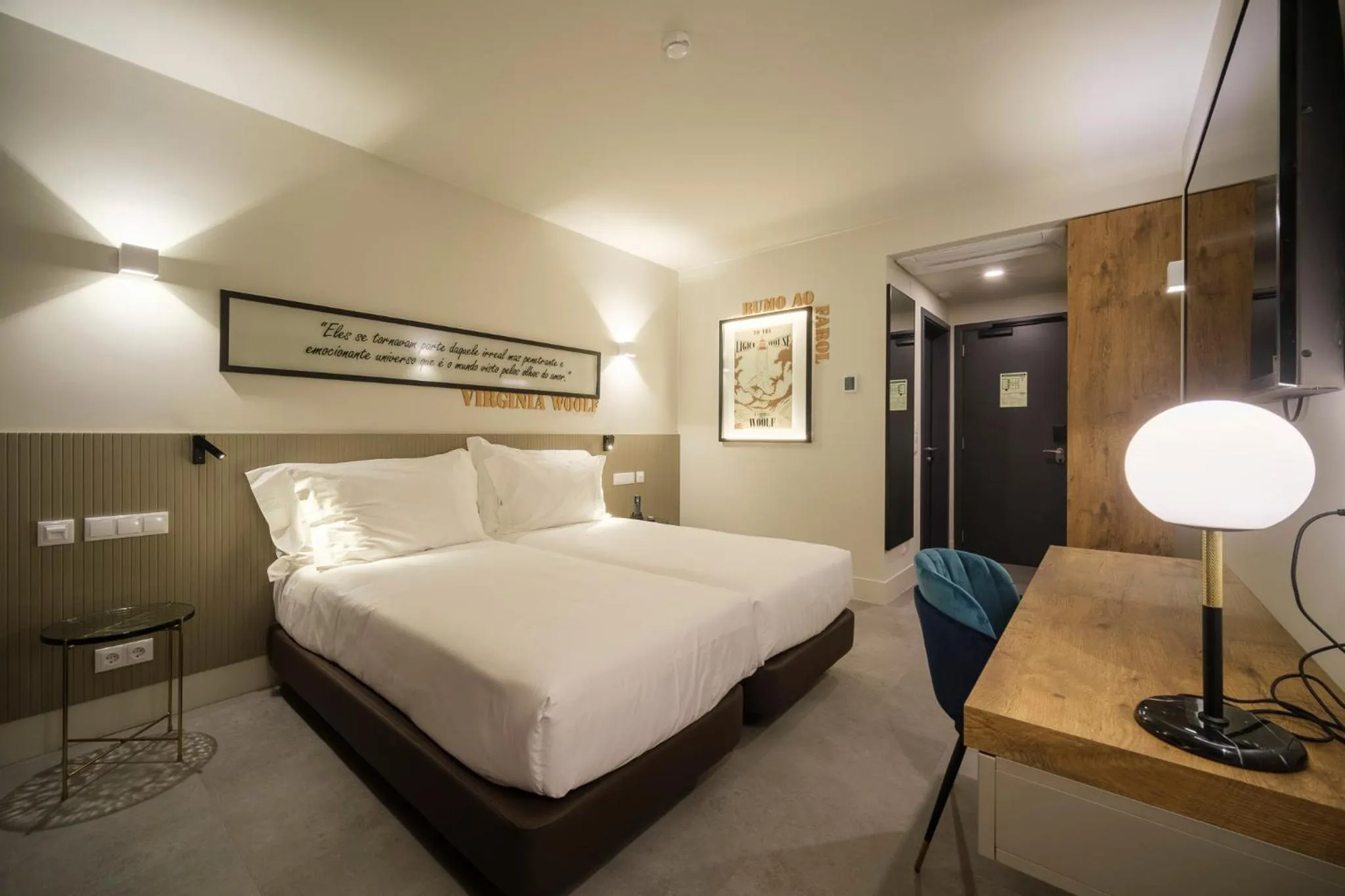 Bed in Azores Book Hotel