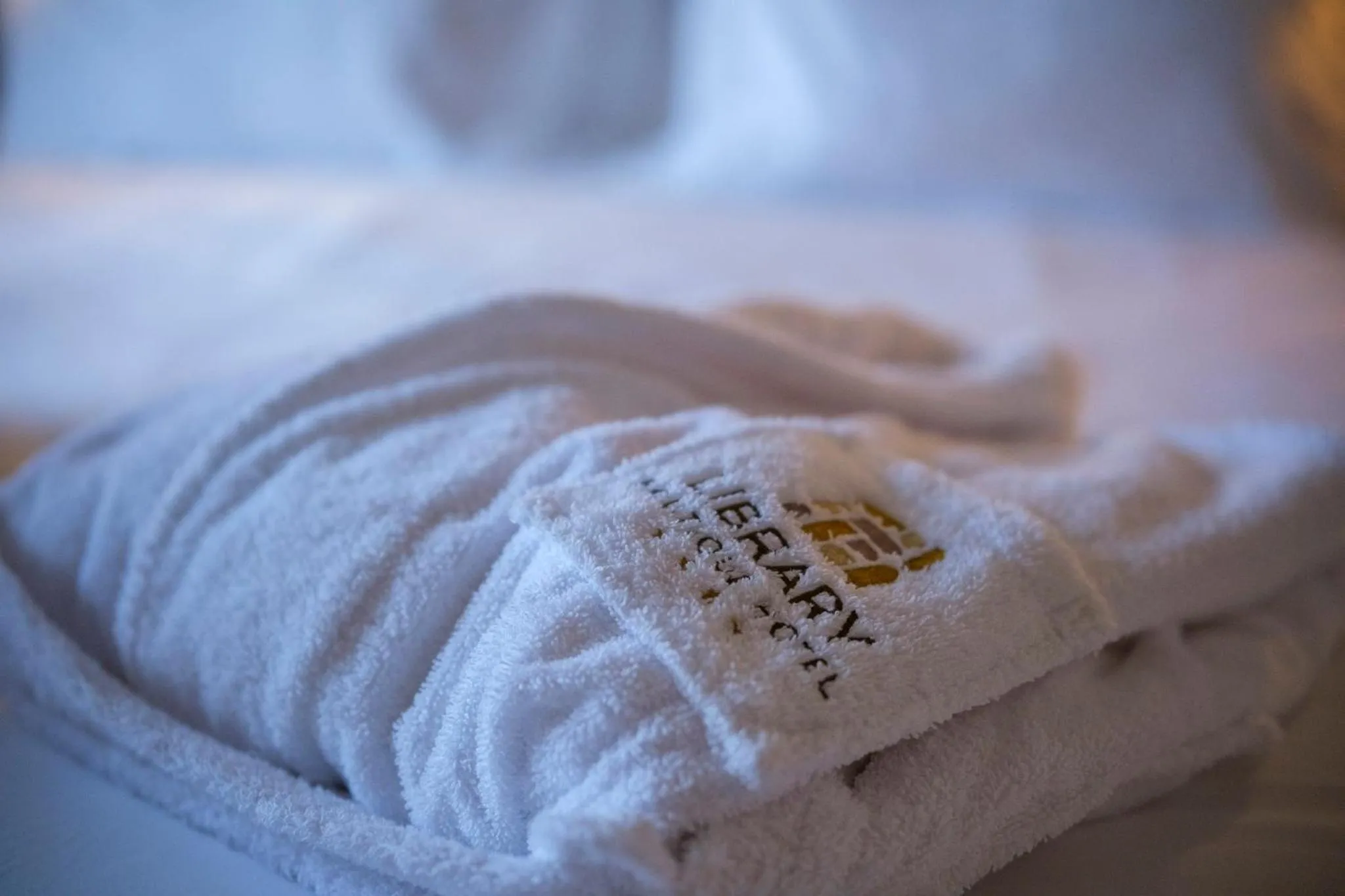 Photo of the whole room, Bed in Azores Book Hotel