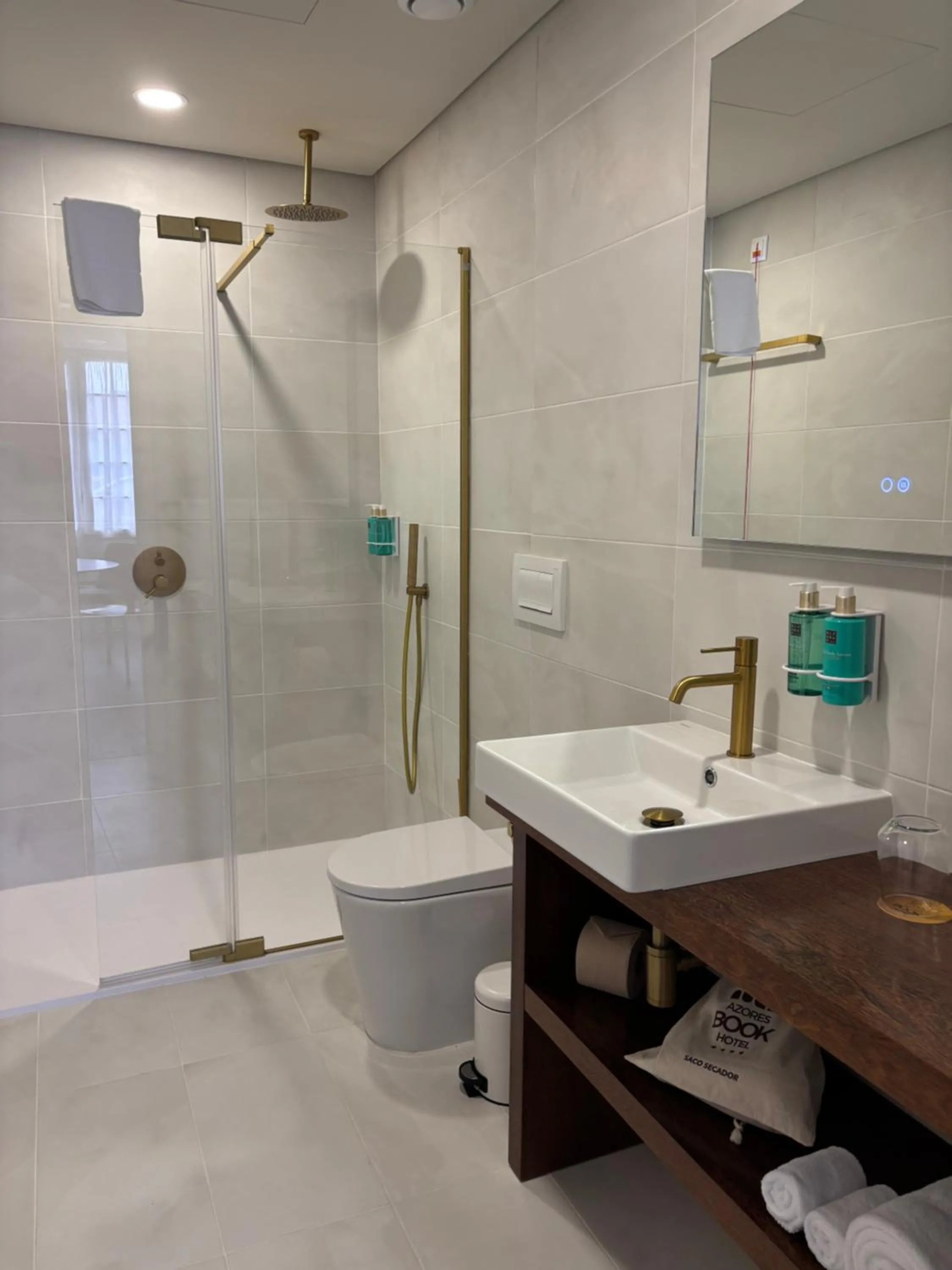 Shower in Azores Book Hotel