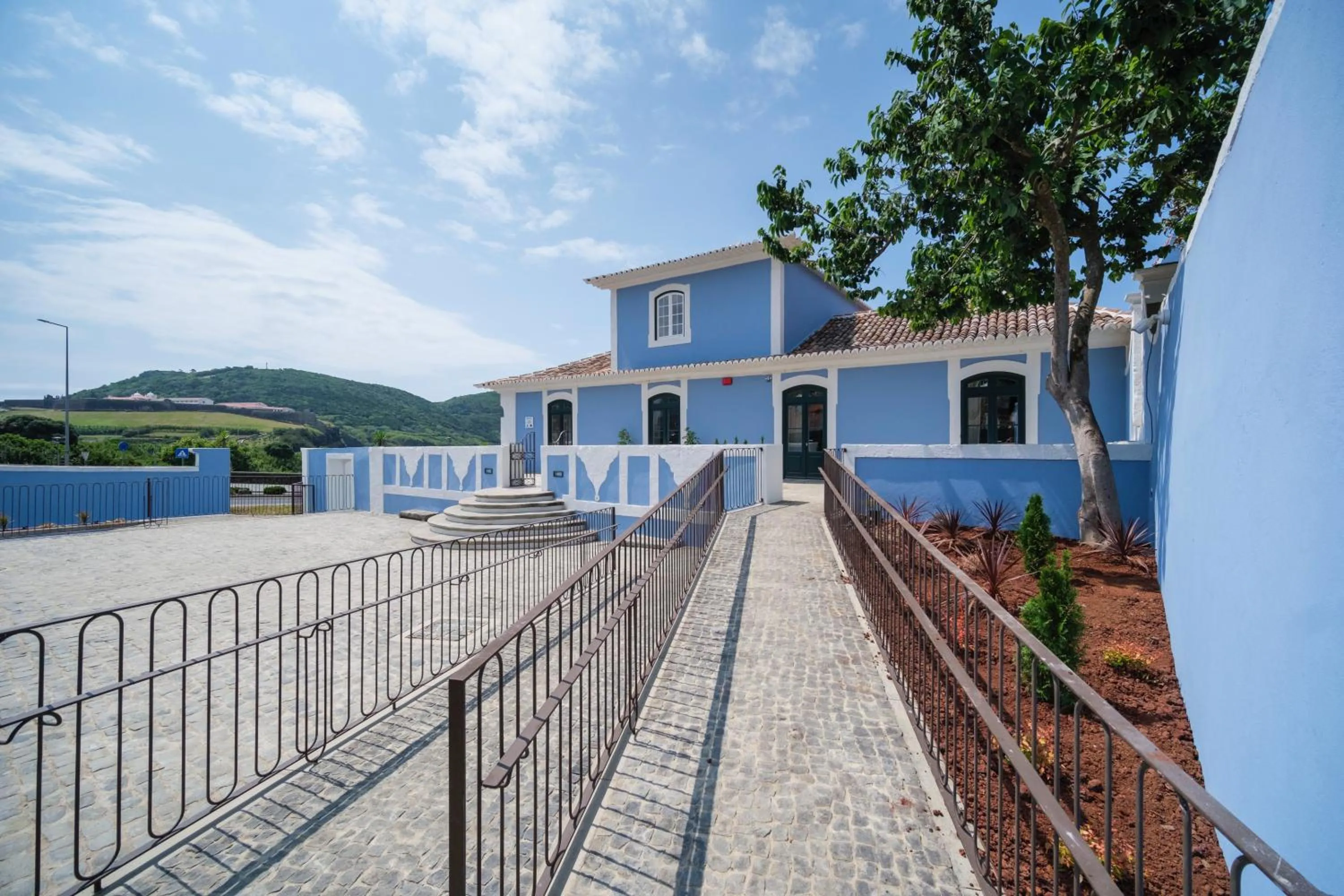 Property building in Azores Book Hotel