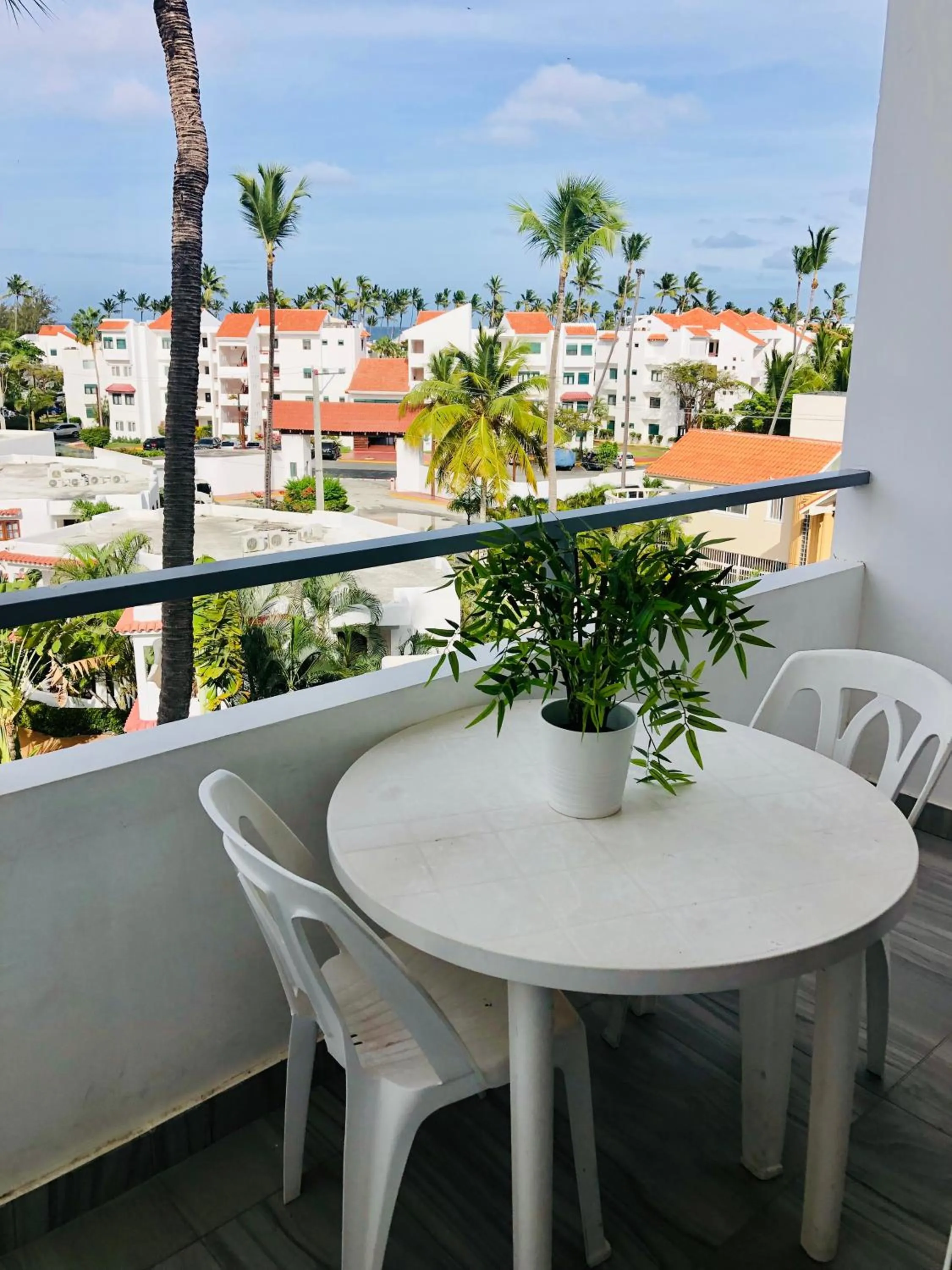 Balcony/Terrace in Ducassi Rooftop Pool Suites Beach Club and SPA