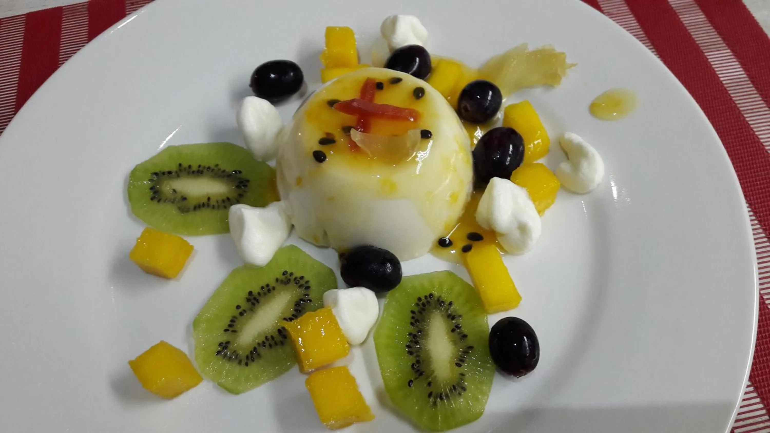 Restaurant/places to eat in Be-Still Accommodation