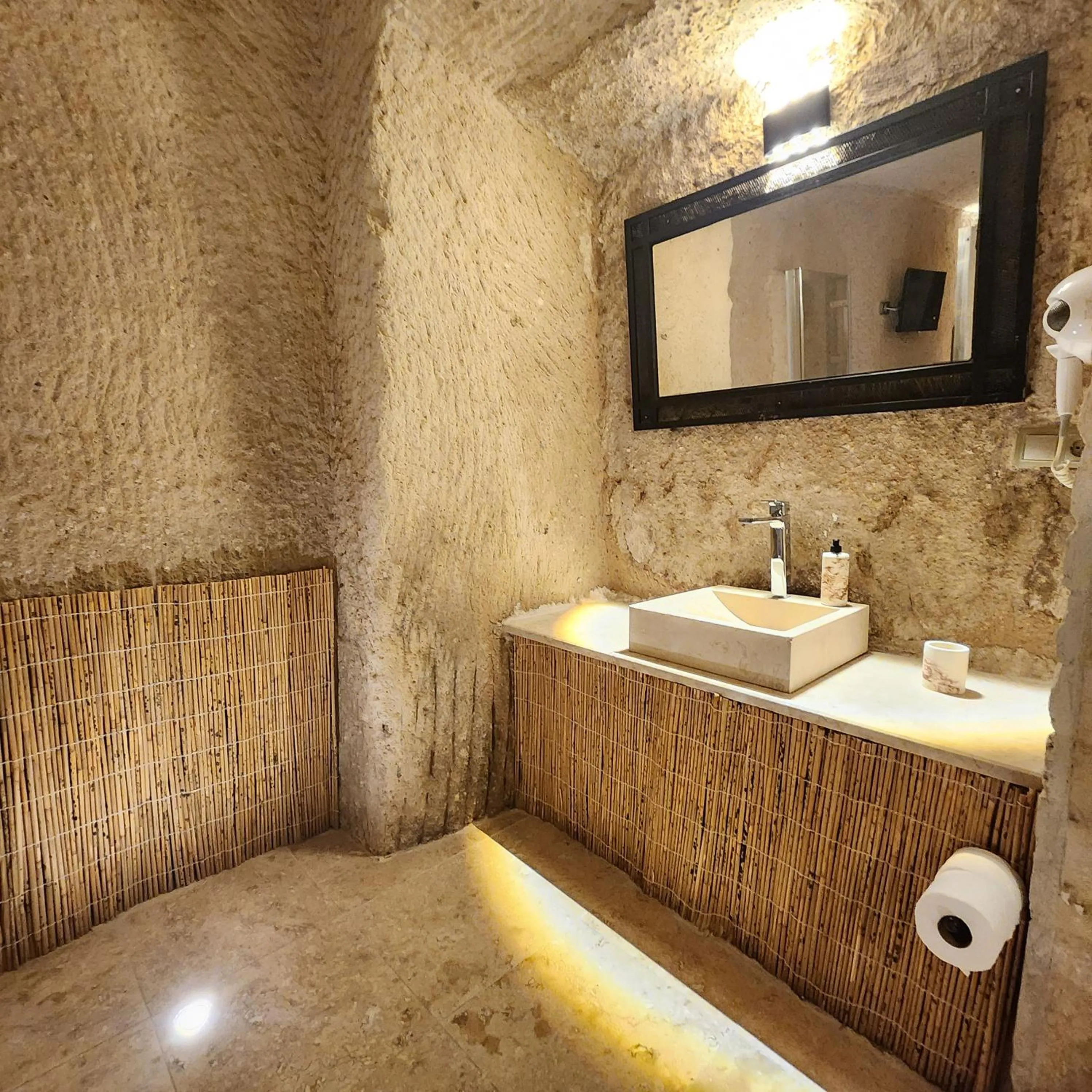 Bathroom in Memories Cave House Adults Only Plus 12
