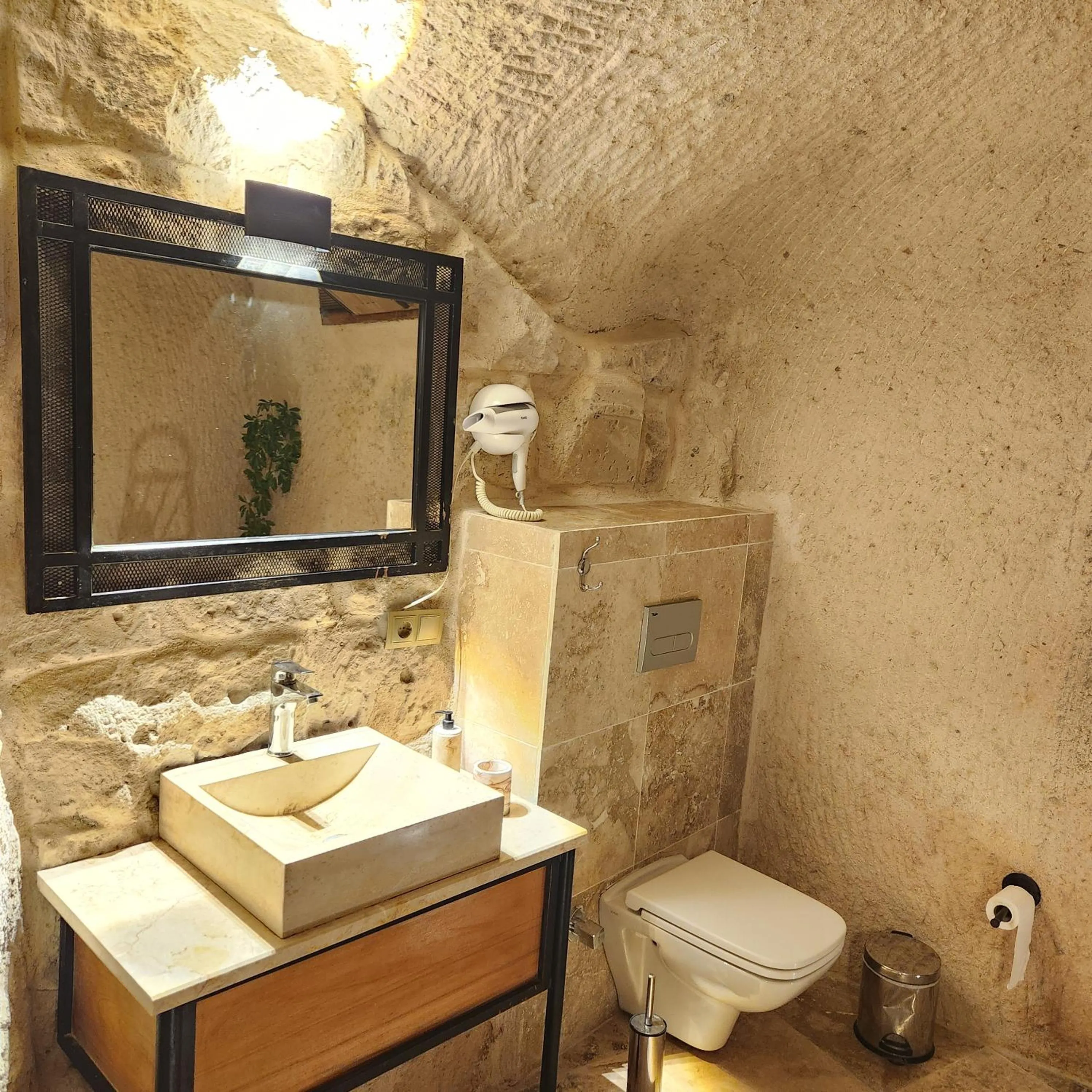 Bathroom in Memories Cave House Adults Only Plus 12