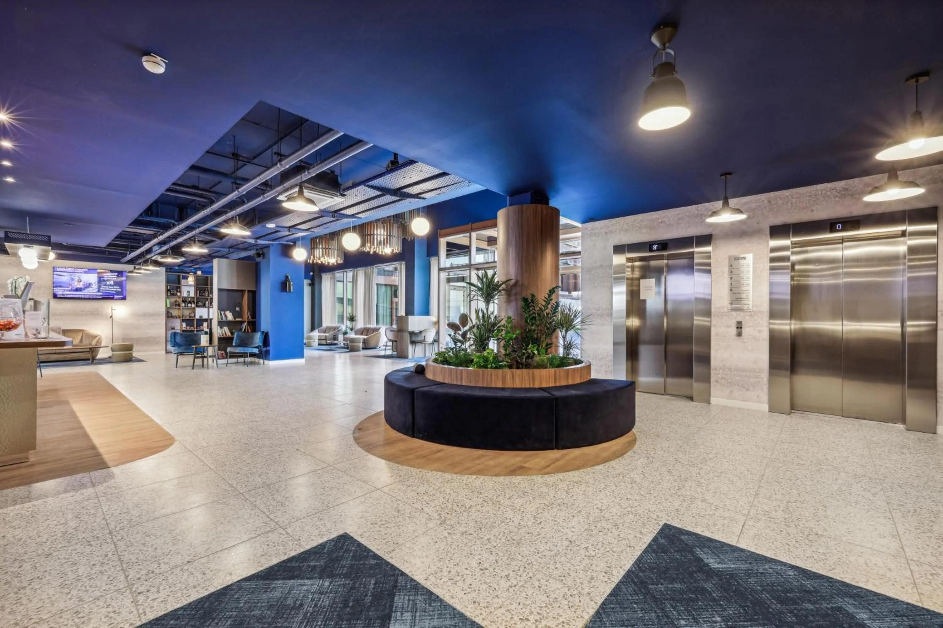 Lobby or reception in Hôtel AKENA Serris - Val d'Europe