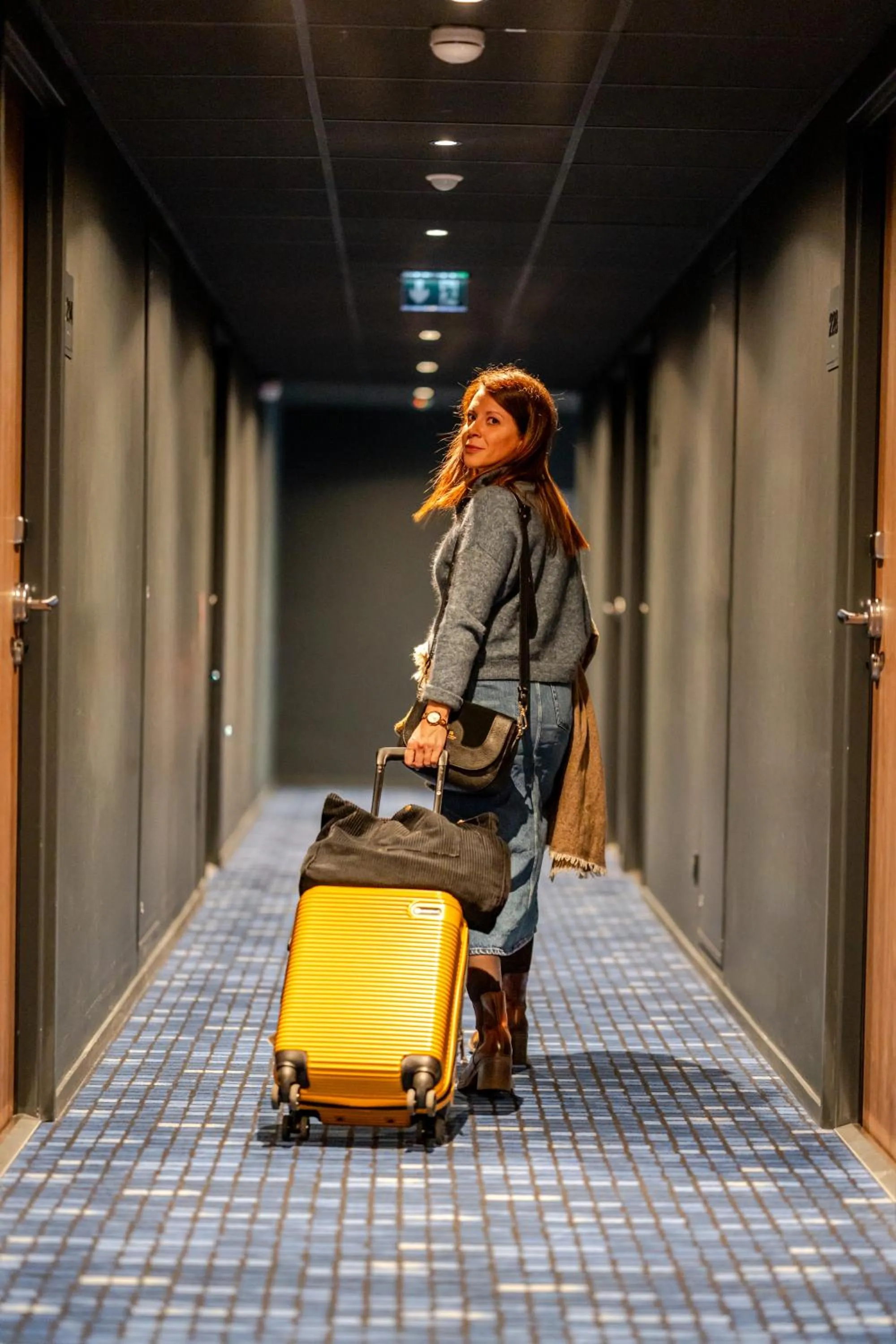 People in Hôtel AKENA Serris - Val d'Europe