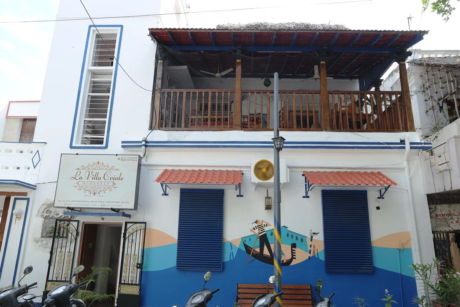 Property building in LA VILLA CREOLE