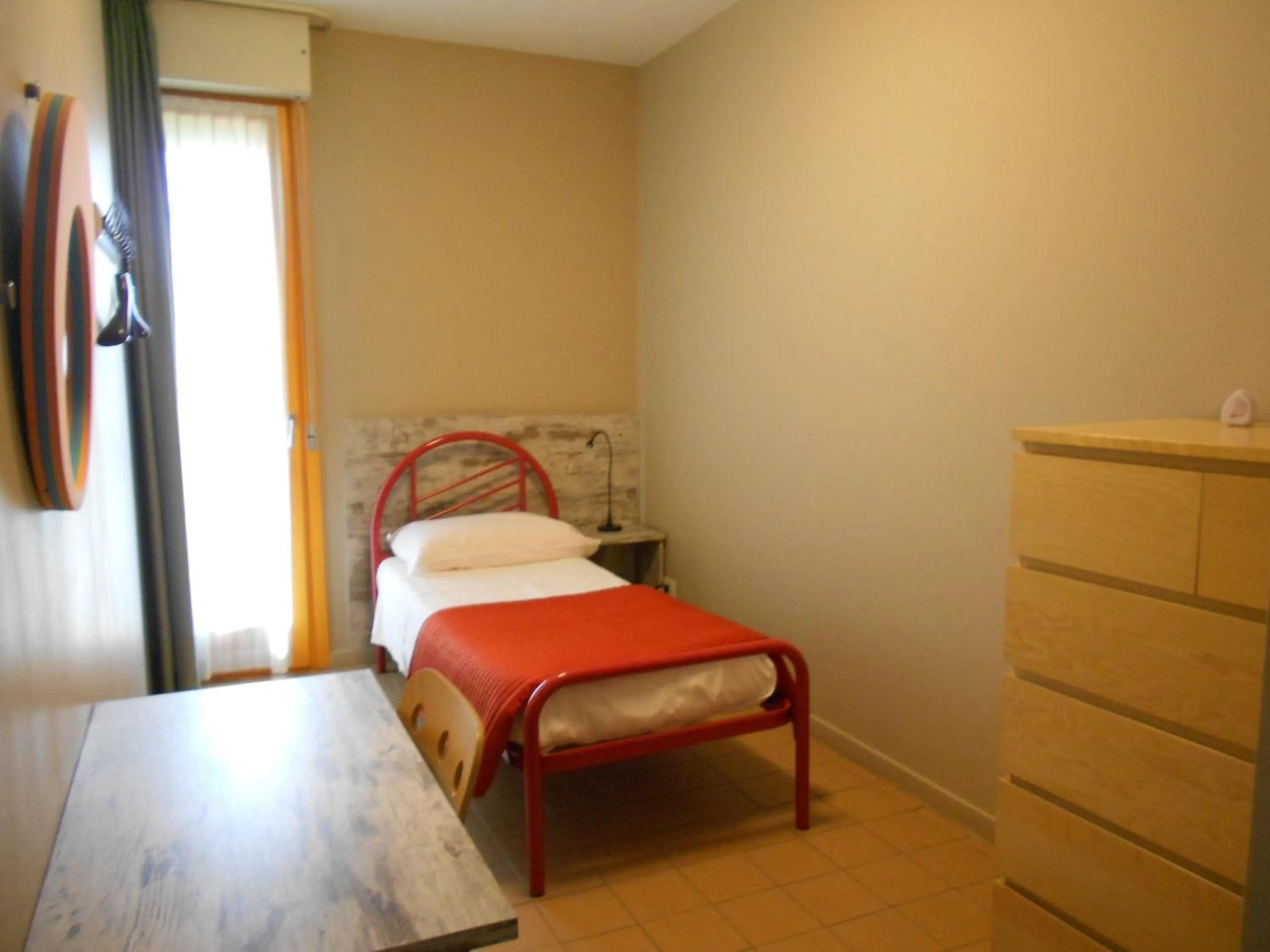 Photo of the whole room, Bed in Ostello Torino