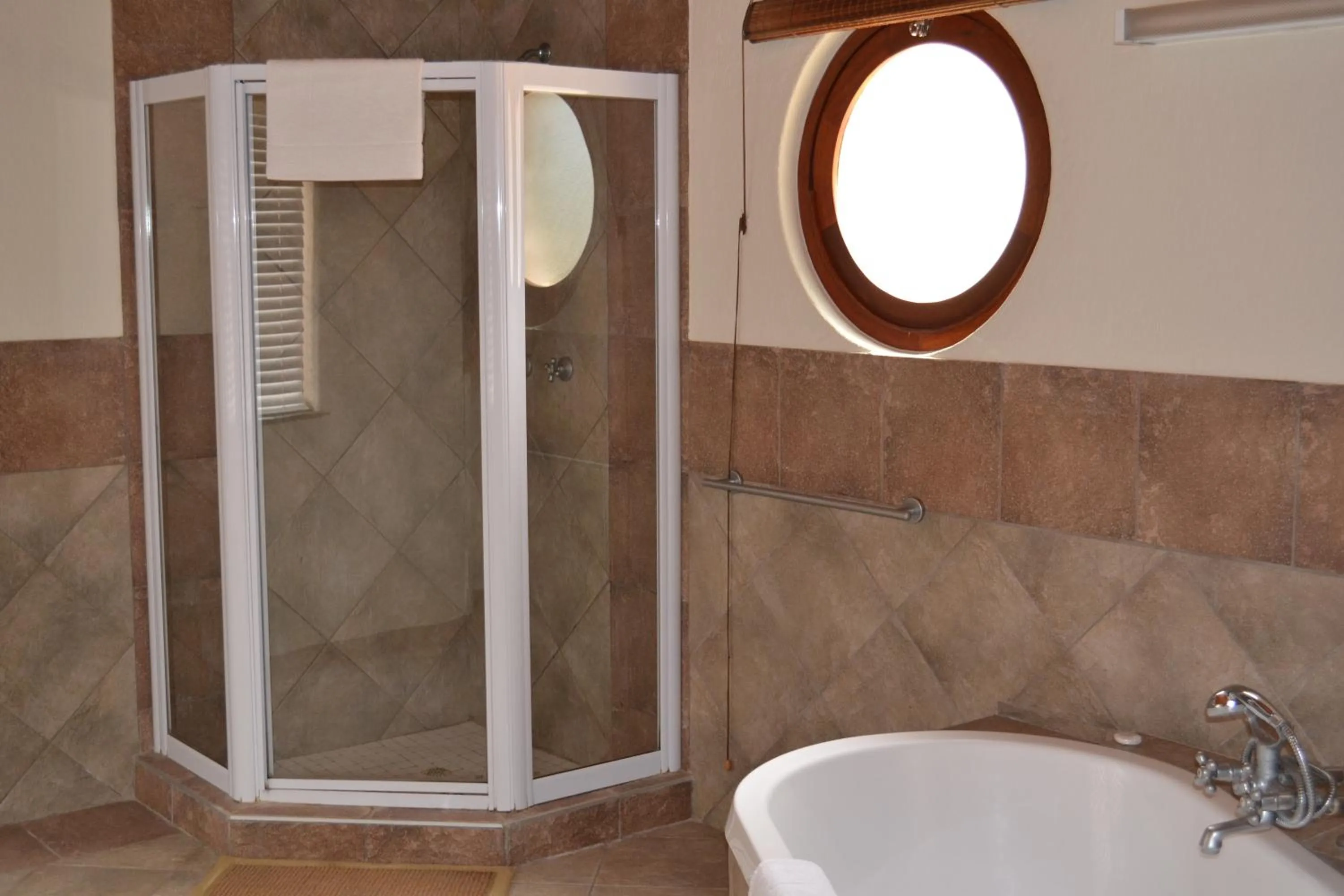 Bathroom in Rössmund Lodge