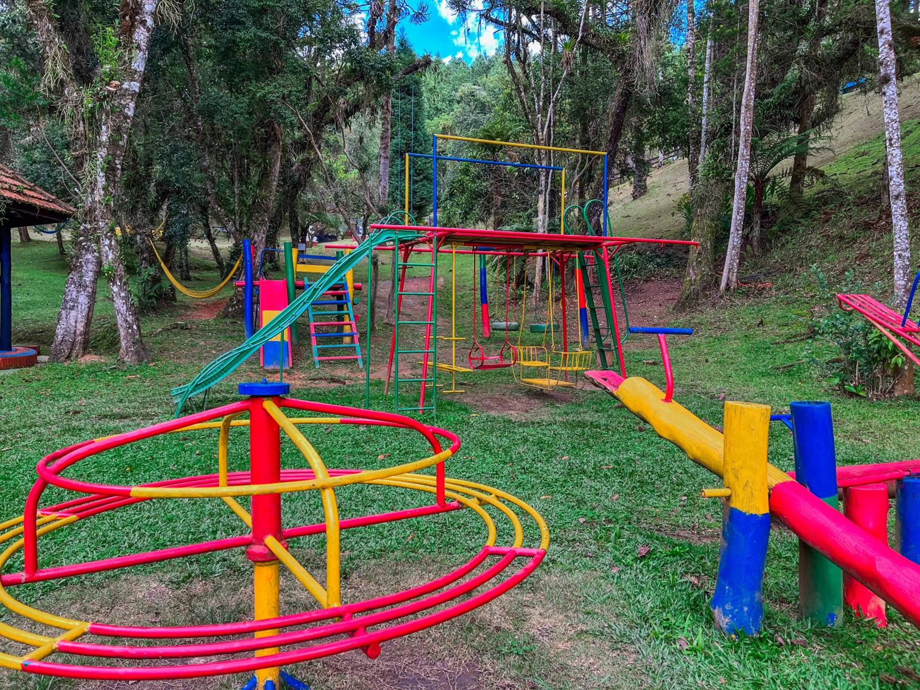 Children play ground in Hotel Fazenda Golden Park Campos do Jordão