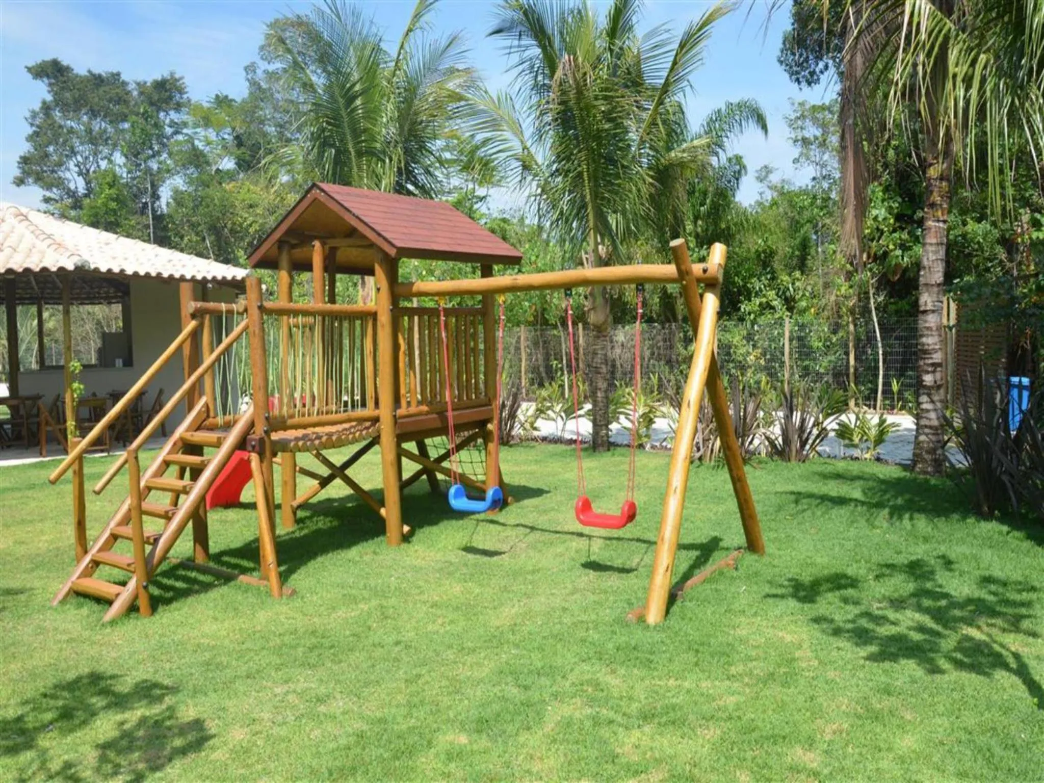 Children play ground in Pousada Recanto Jota Ge