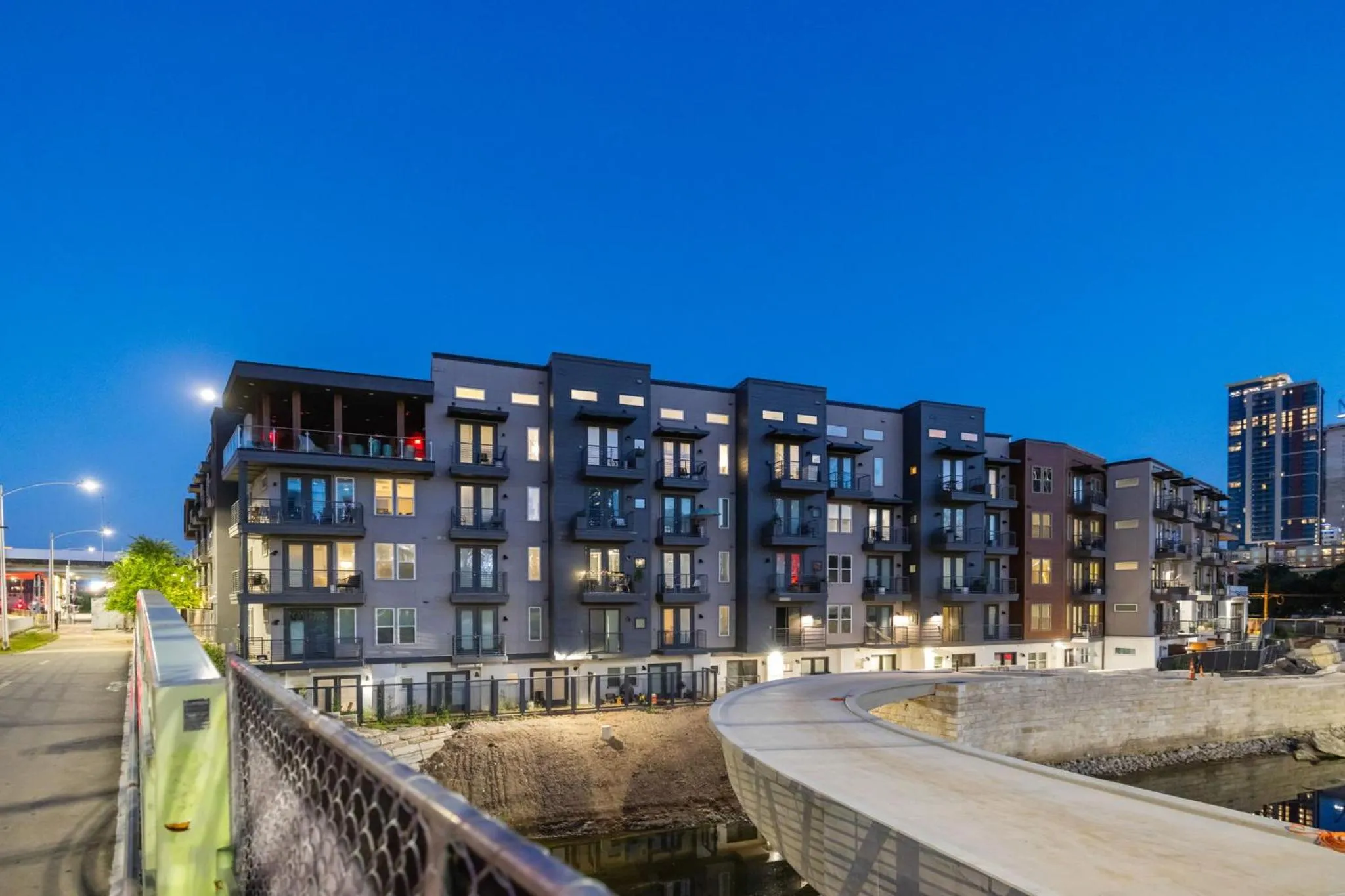 Property building in Placemakr Downtown Austin