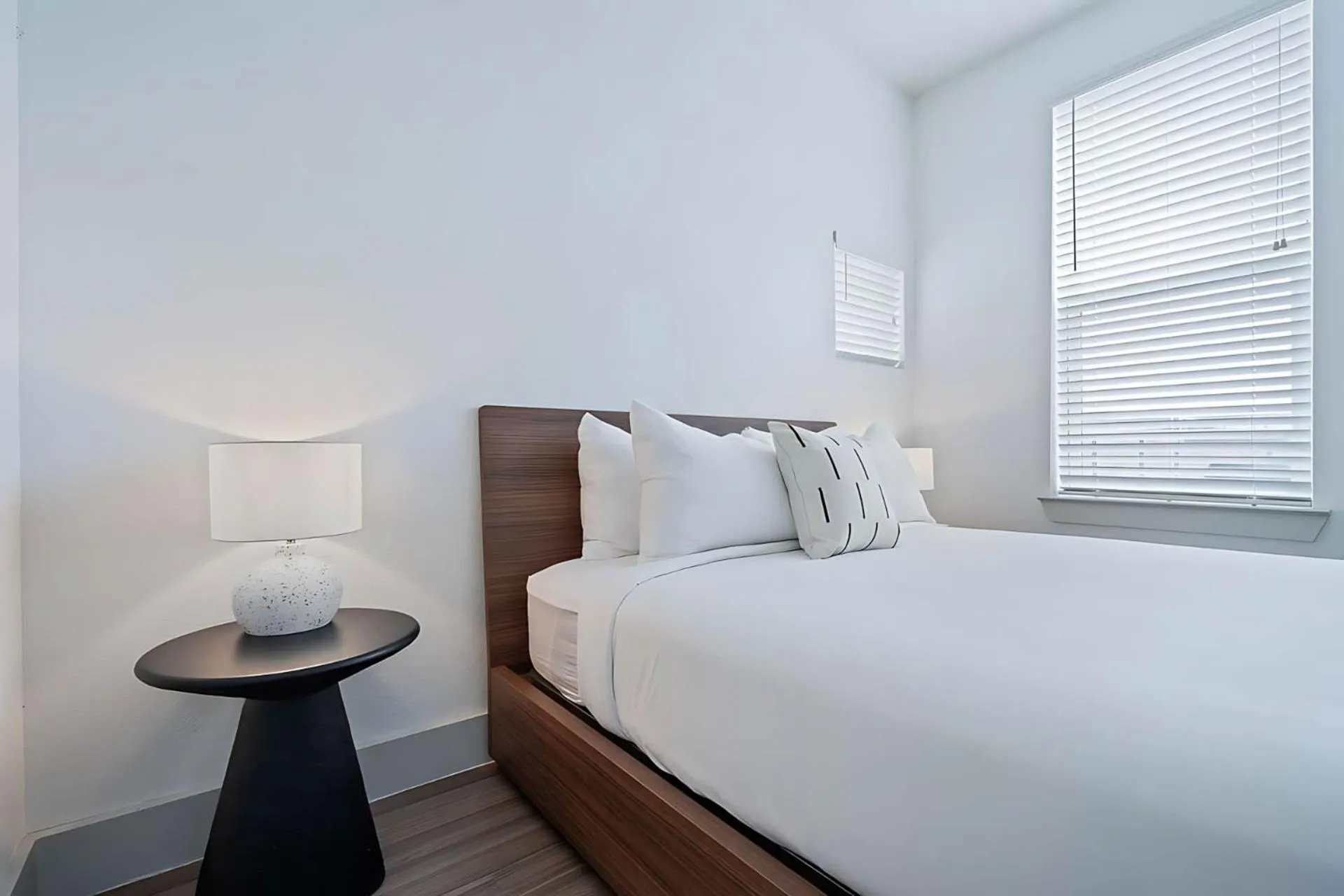 Bedroom, Bed in Placemakr Downtown Austin