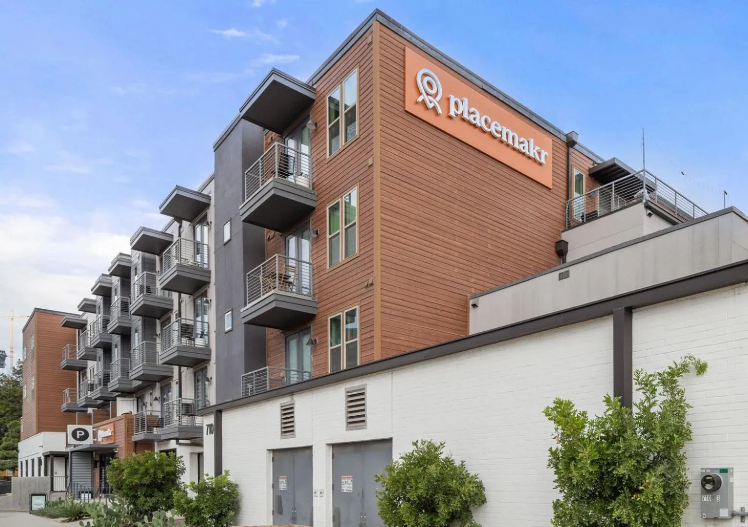 Property building in Placemakr Downtown Austin