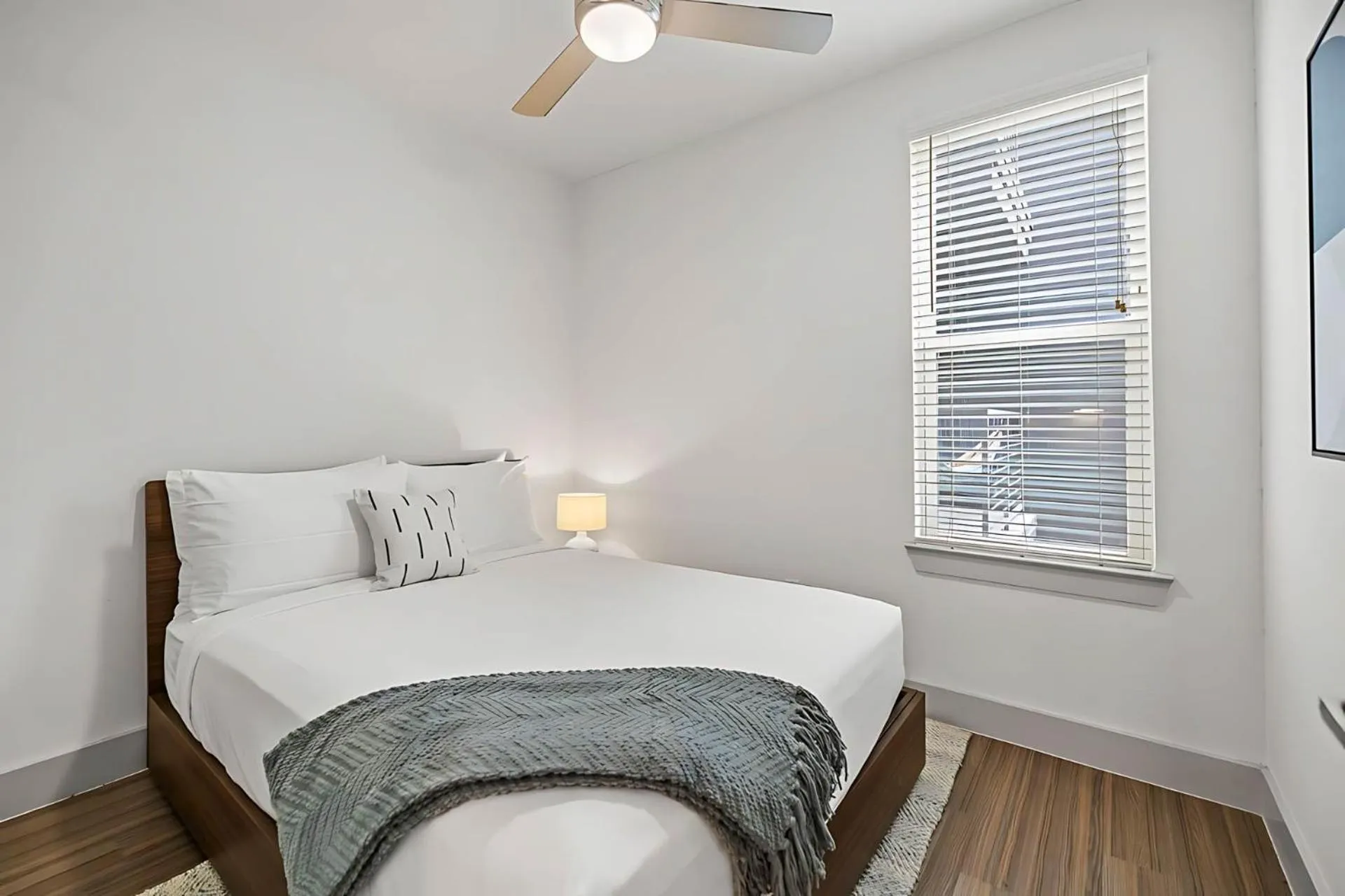 Bedroom, Bed in Placemakr Downtown Austin
