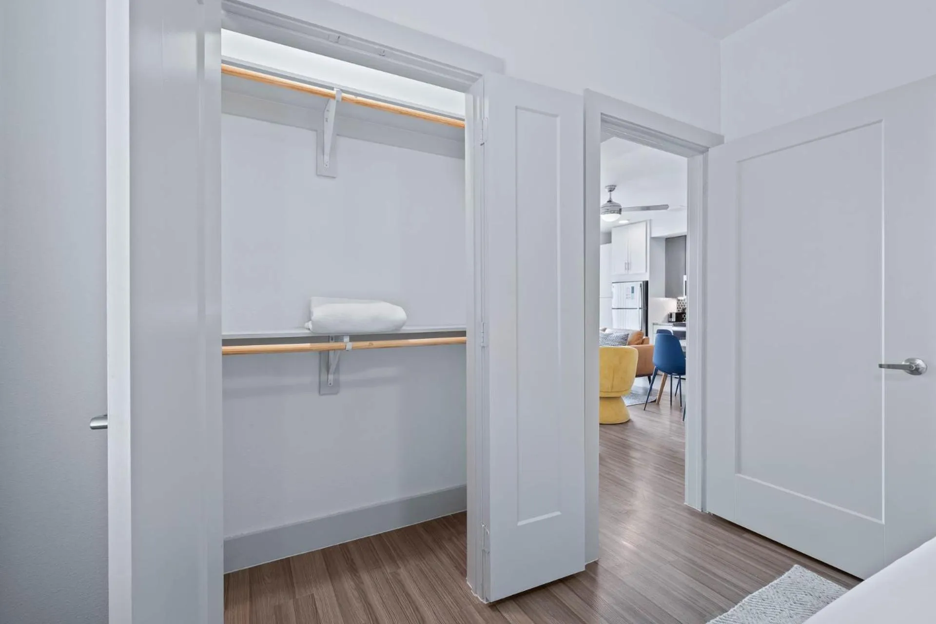 Bedroom, Bed in Placemakr Downtown Austin