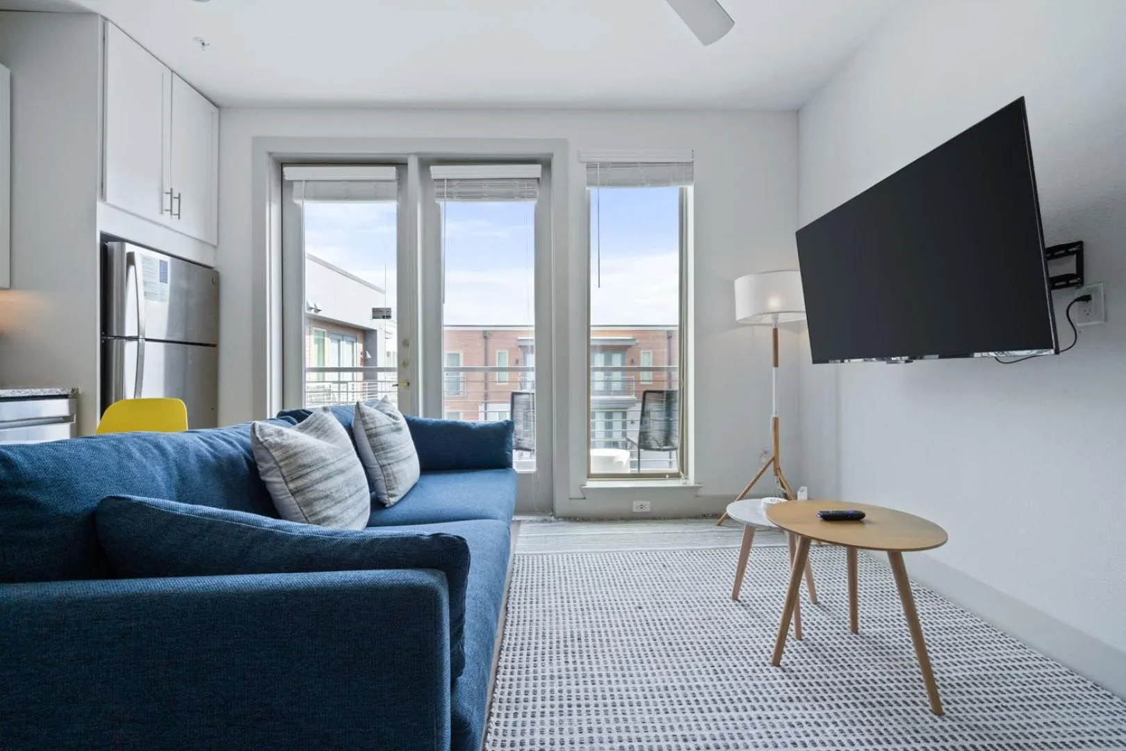 Living room in Placemakr Downtown Austin