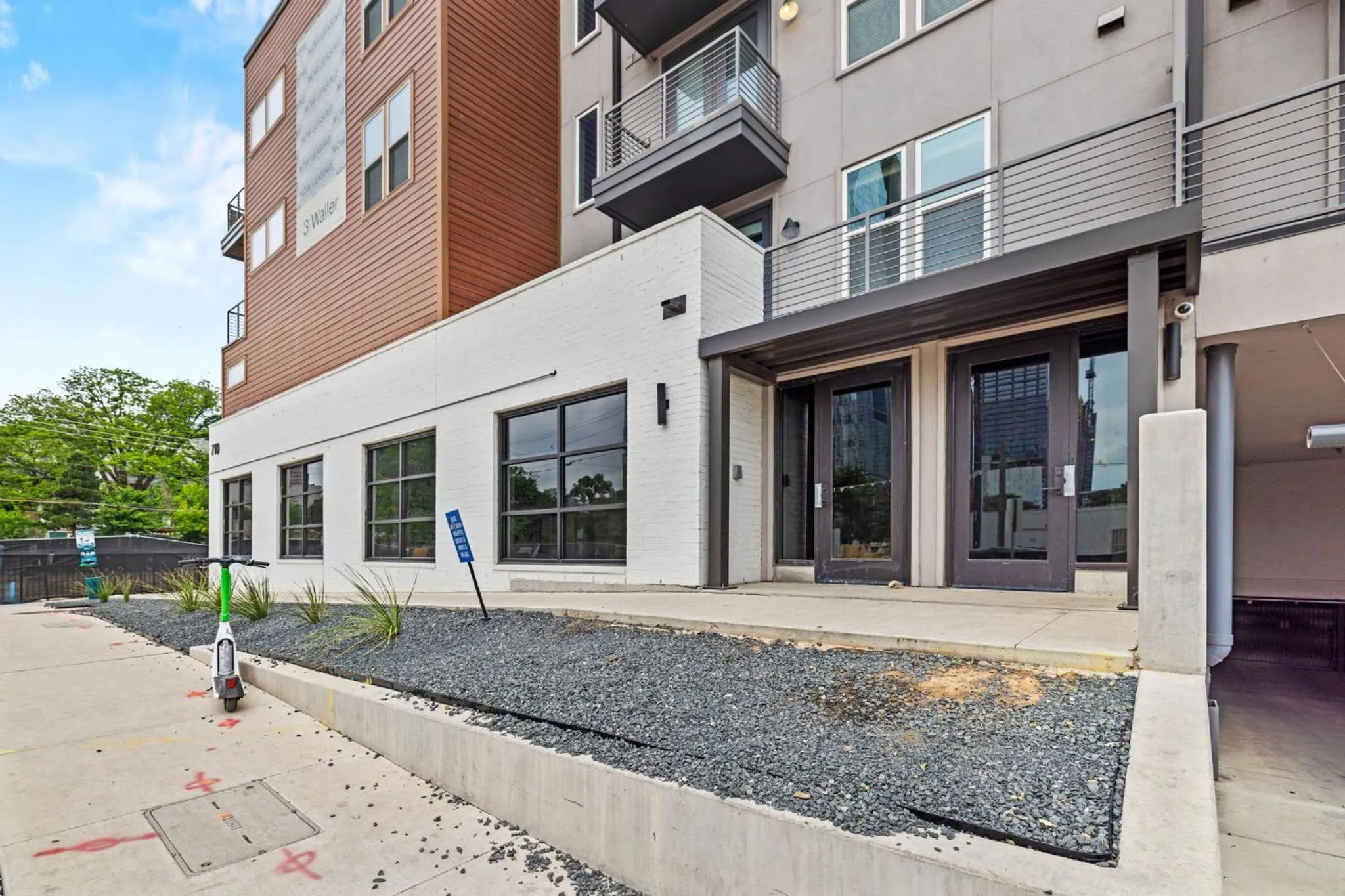 Property building in Placemakr Downtown Austin