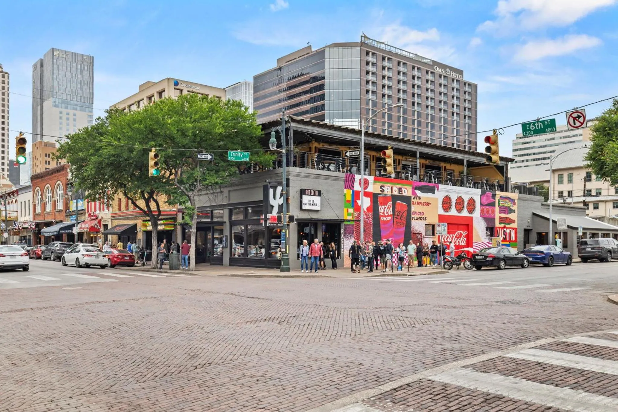 Property building in Placemakr Downtown Austin