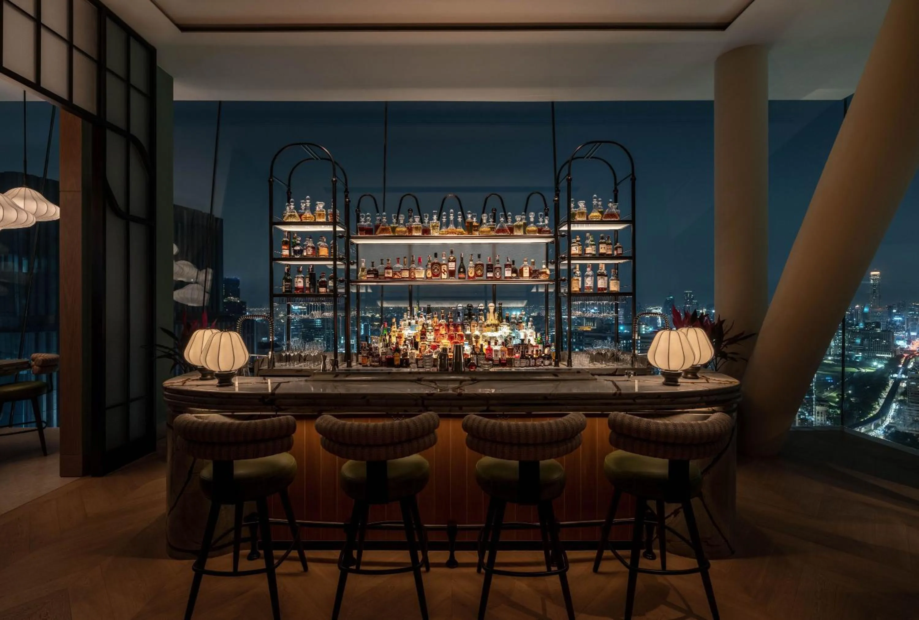 Lounge or bar in Dusit Thani Bangkok