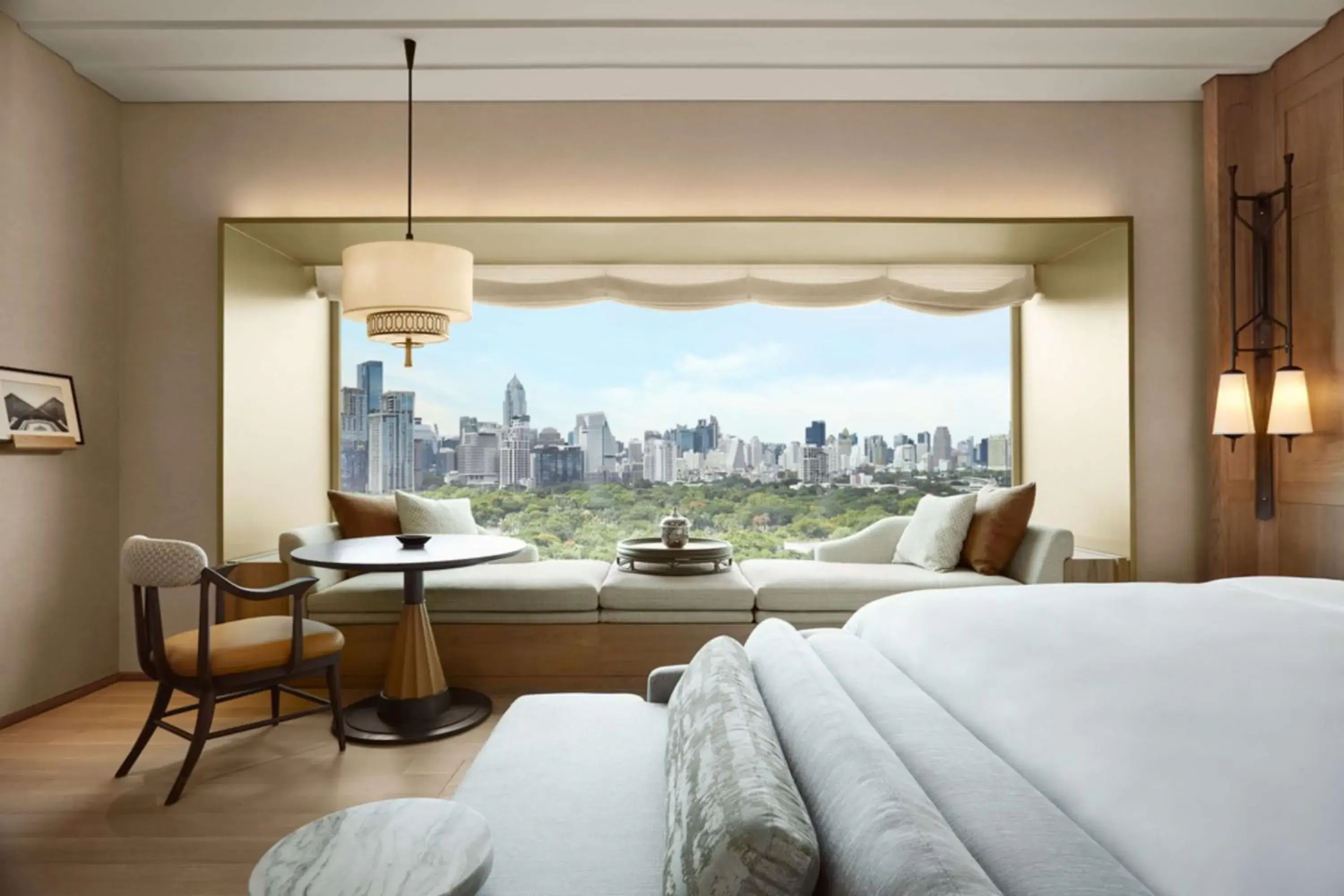 Deluxe King Room in Dusit Thani Bangkok Deluxe King Room in Dusit Thani Bangkok