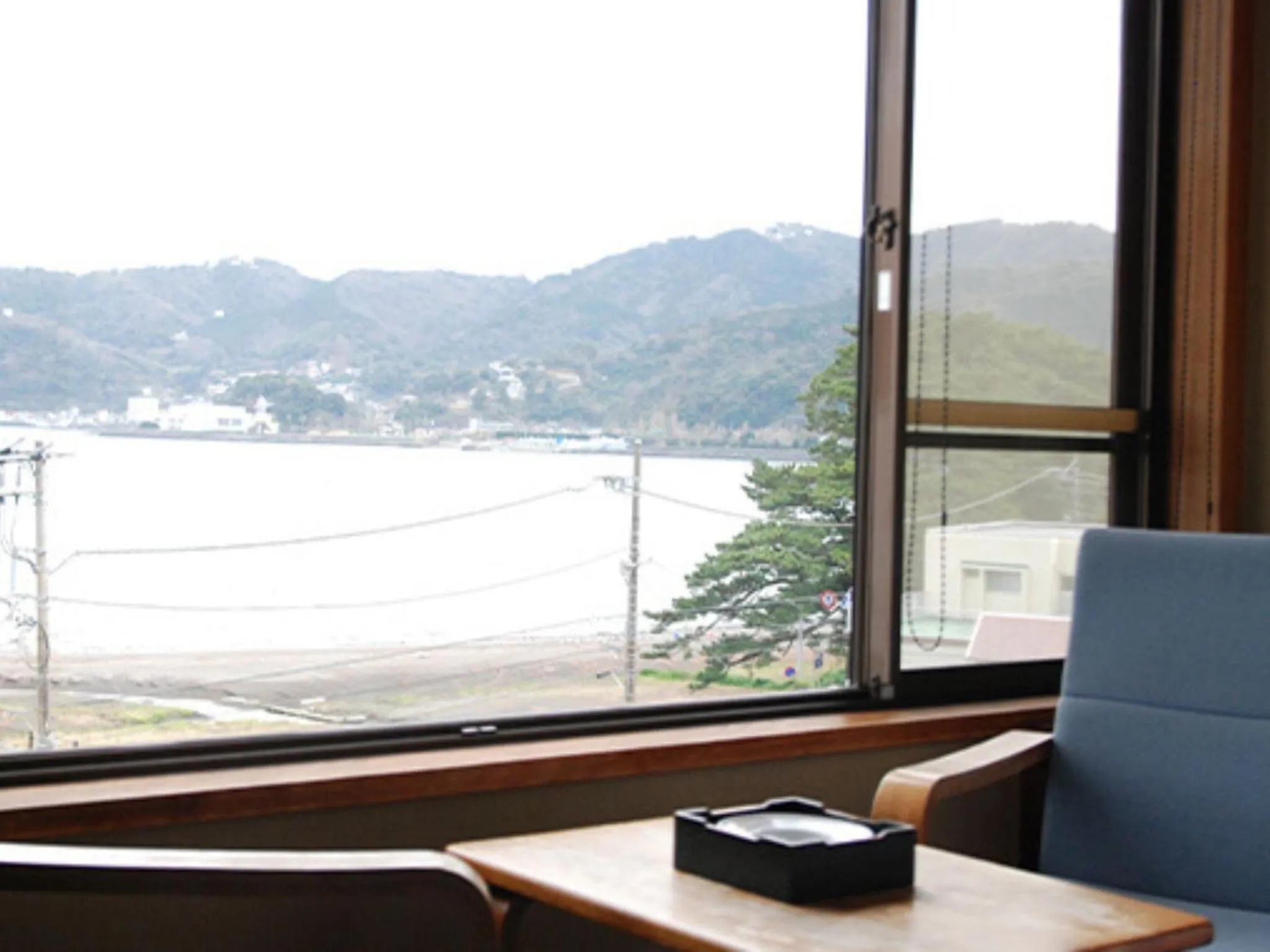 Photo of the whole room in AtamiOnsen Nagahamaen