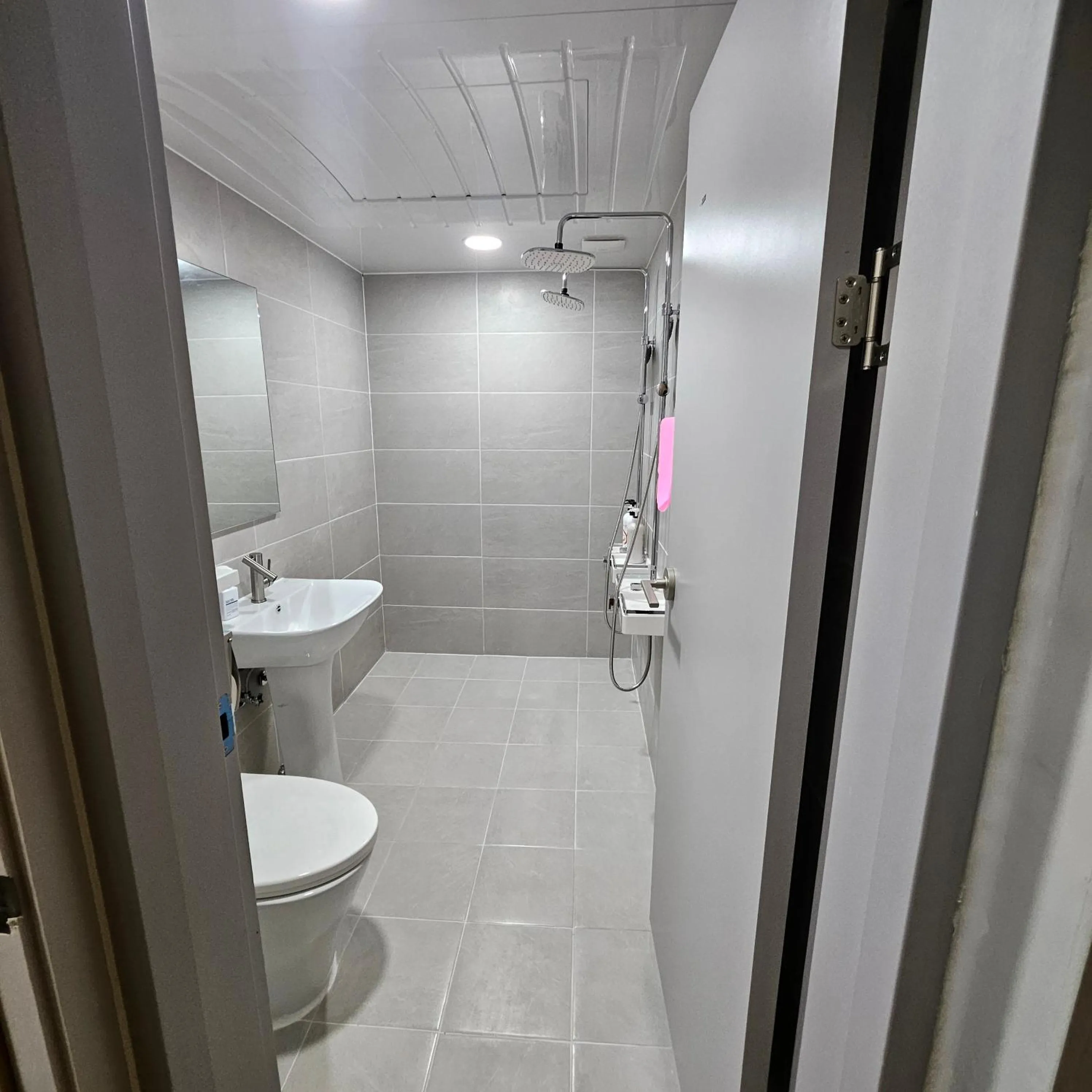 Toilet in Yeoju Hightel