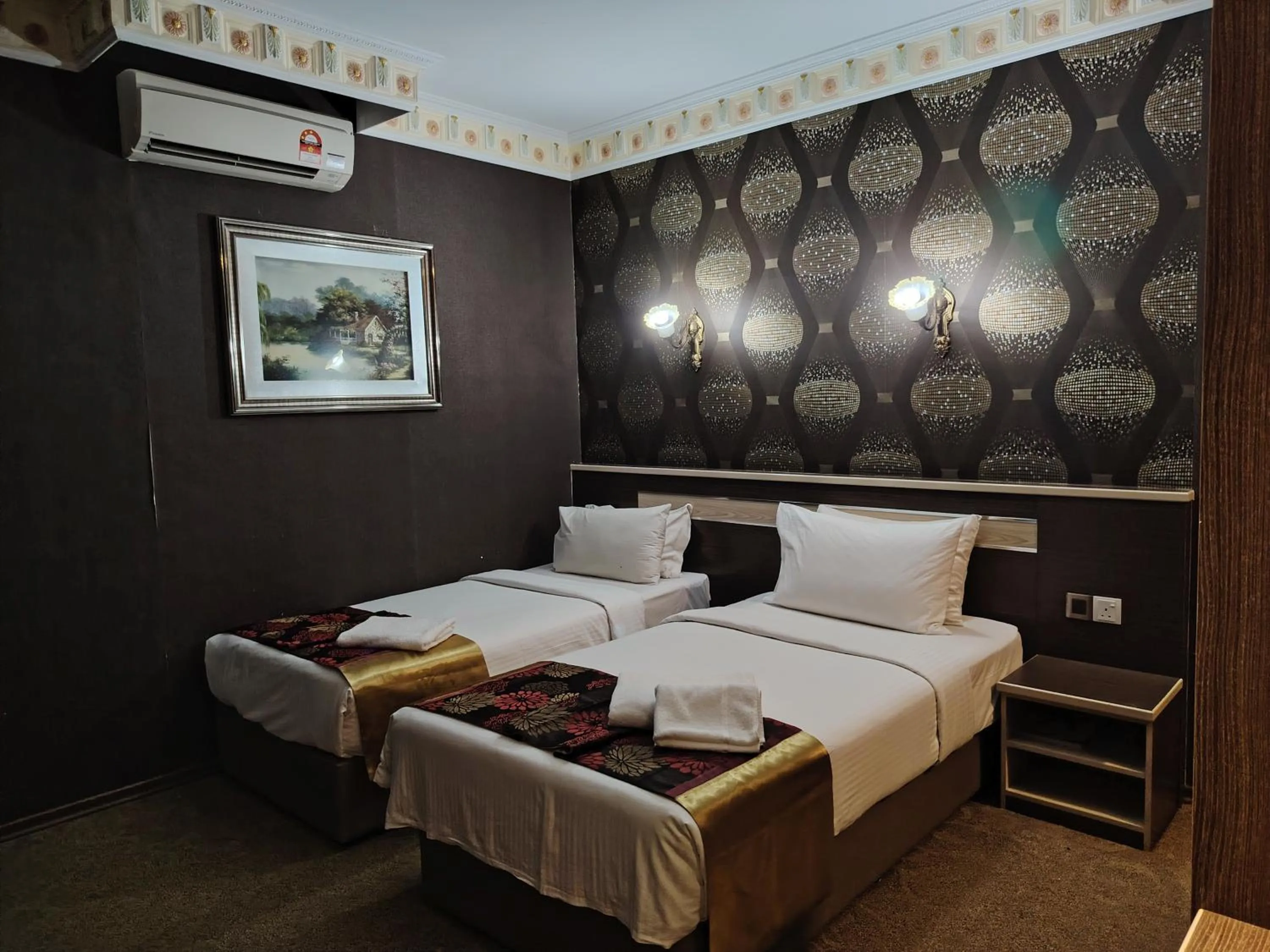 Bedroom in The Ardens Hotel - Nong Chik, Kolam Air, Johor Bahru