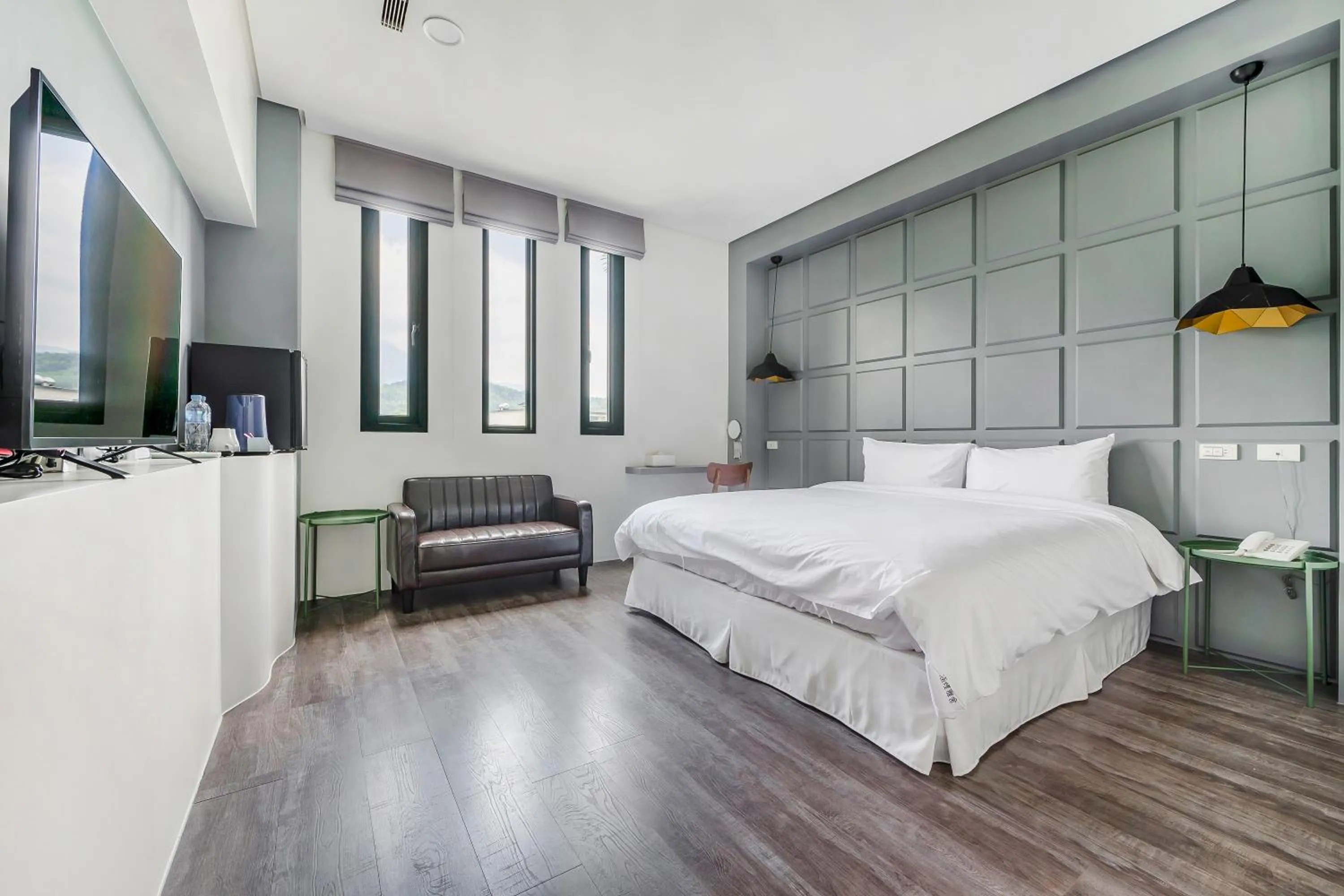 Photo of the whole room, Bed in Han Yan Hill Hotel