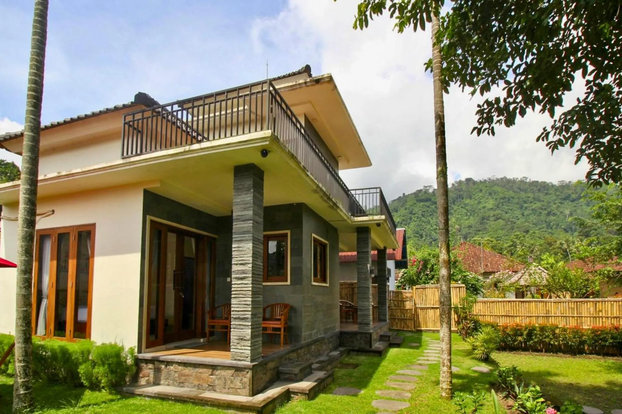 Property building in Gria Sindhu Homestay Sidemen by AGATA