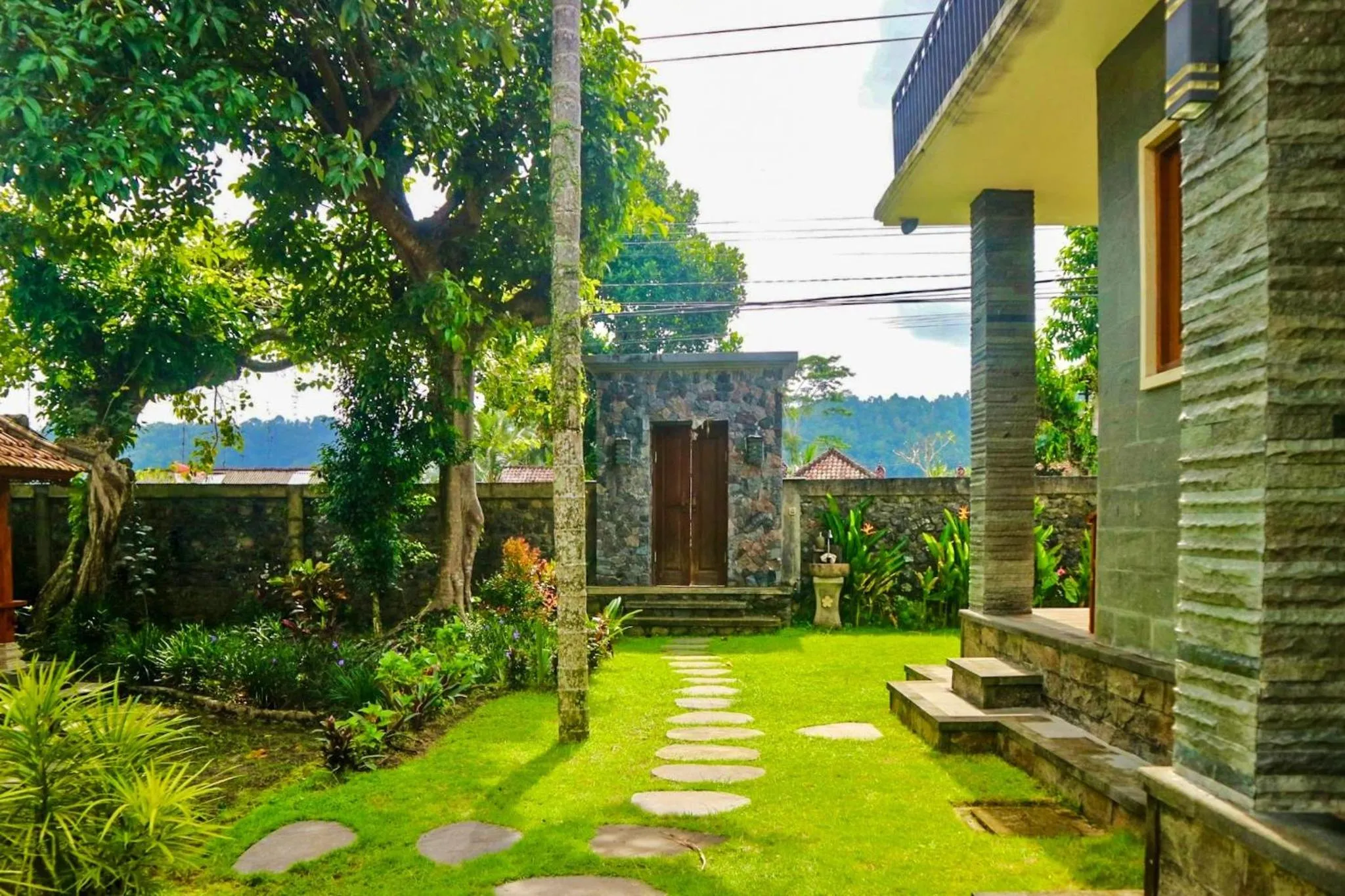 Facade/entrance in Gria Sindhu Homestay Sidemen by AGATA