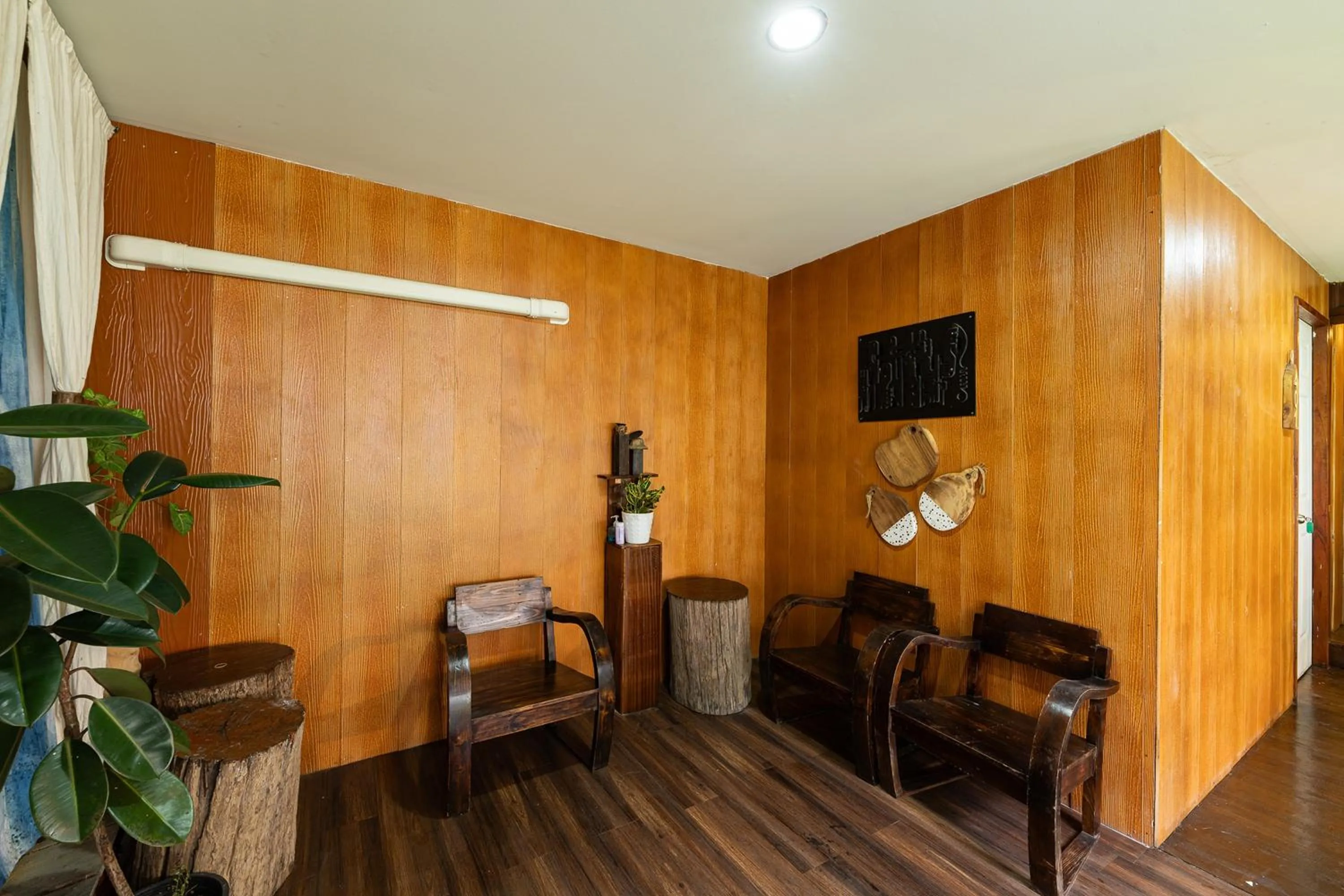 Seating area in Monruamsuk Homestay Cafe and Bistro