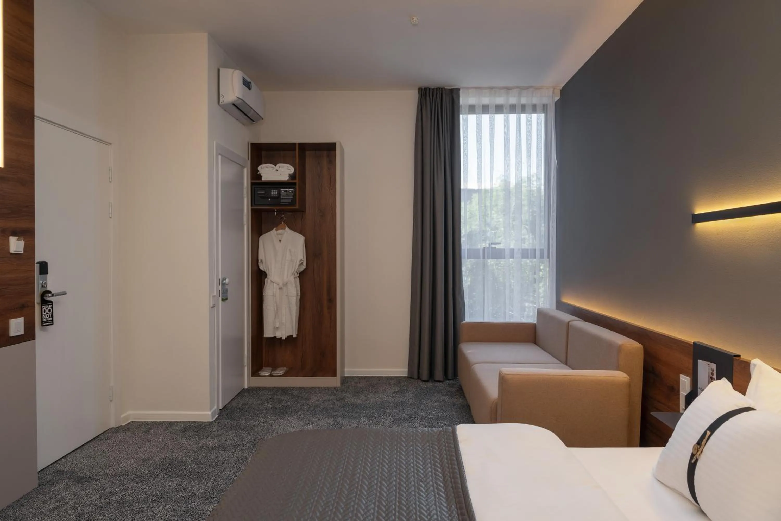 Bed in Duo Hotel by Futuro