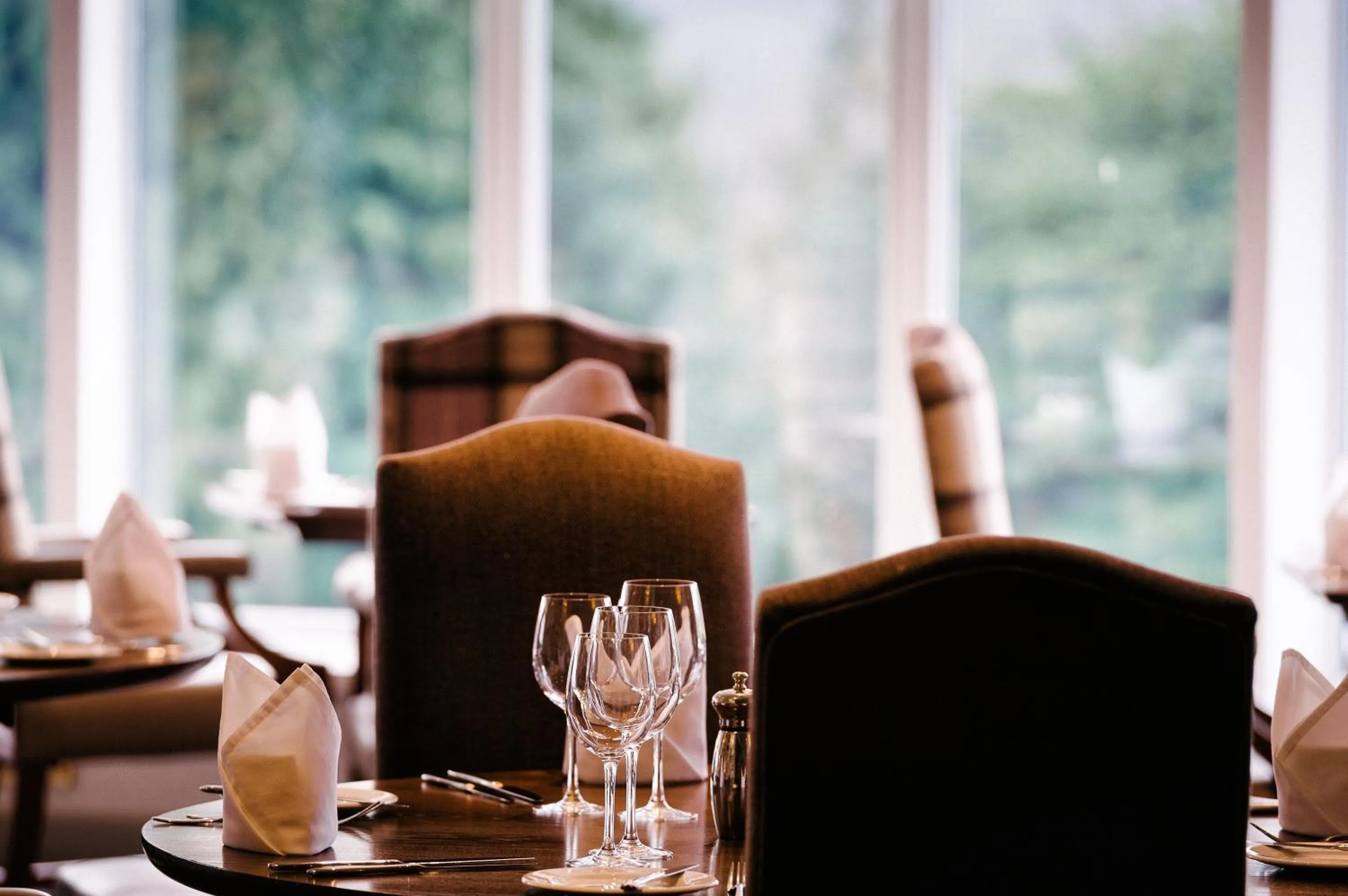 Restaurant/places to eat in Macdonald Forest Hills Hotel & Spa