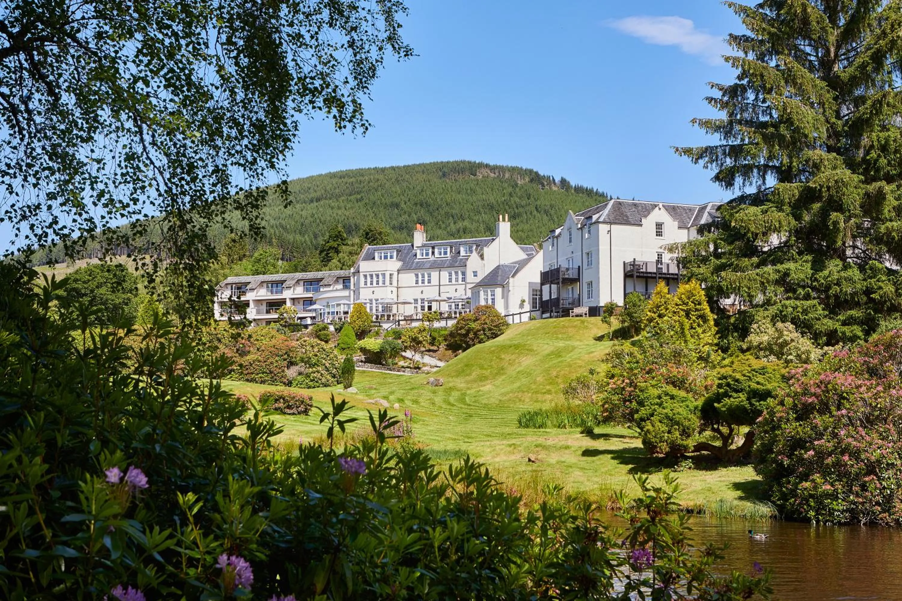 Property building in Macdonald Forest Hills Hotel & Spa