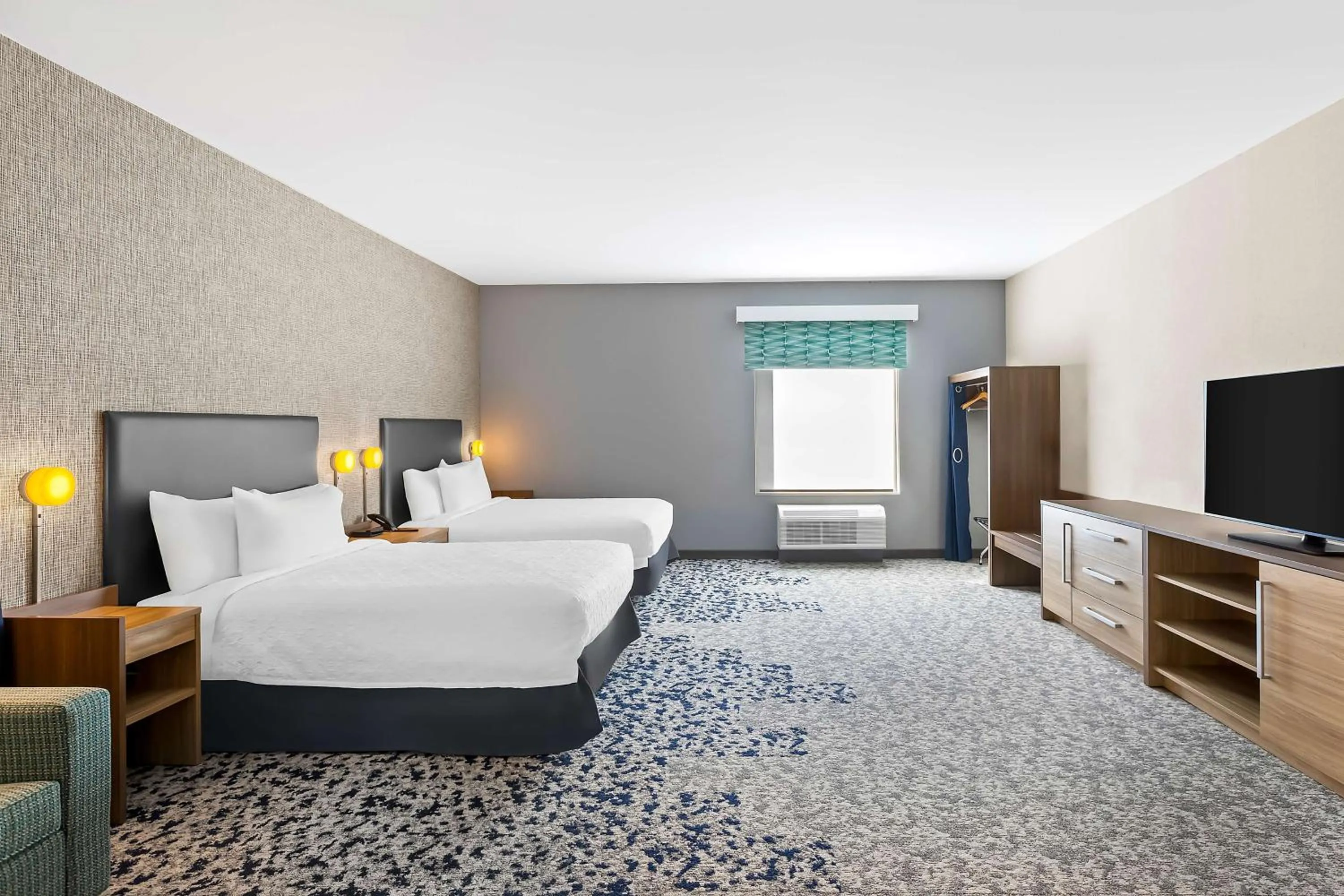 Bed in Home2 Suites By Hilton Hendersonville