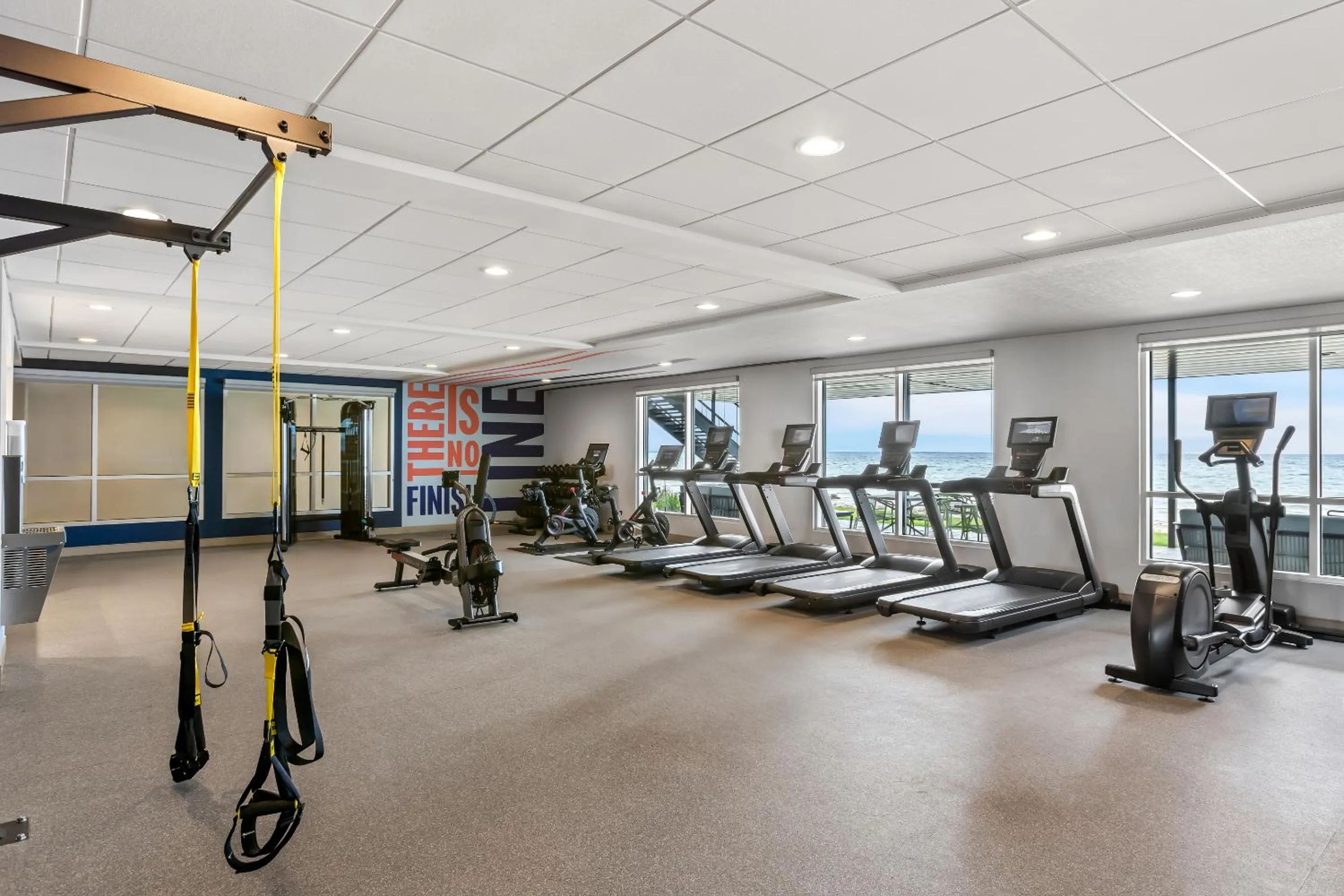 Fitness centre/facilities in Hampton Inn St Ignace Lakefront Mackinac