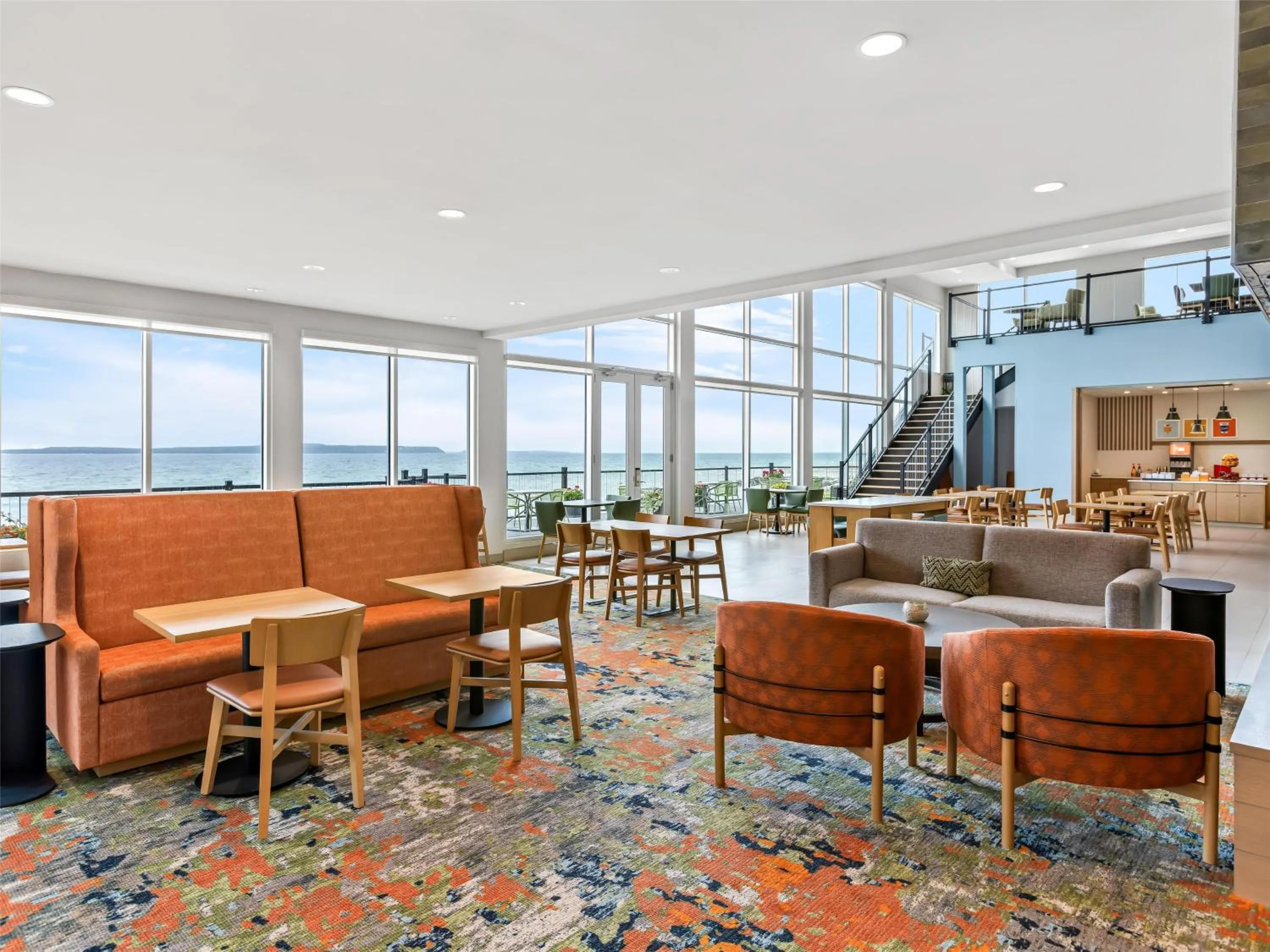 Lobby or reception in Hampton Inn St Ignace Lakefront Mackinac